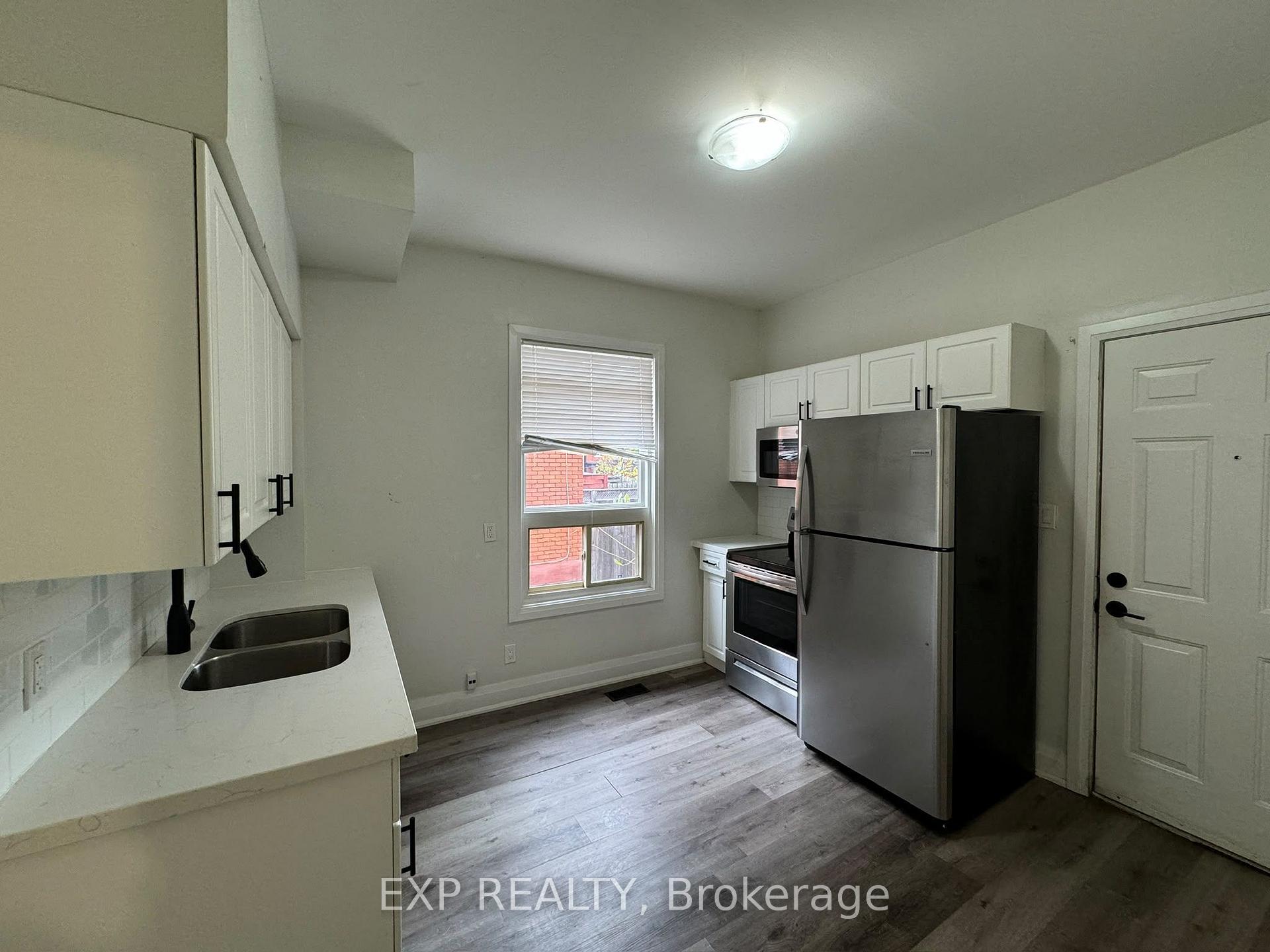 Photo 4 of 58 Arthur Avenue N, Hamilton, Gibson — HOMEH
