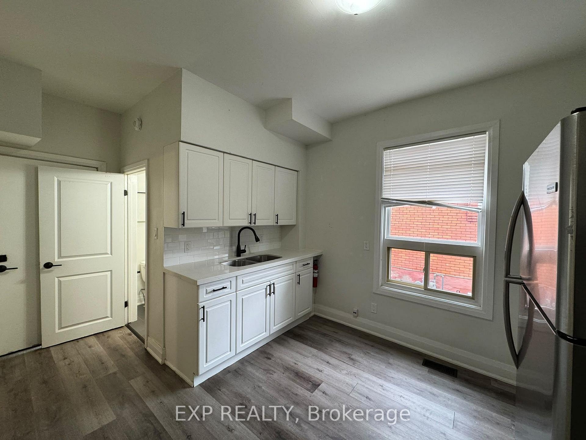 Photo 10 of 58 Arthur Avenue N, Hamilton, Gibson — HOMEH