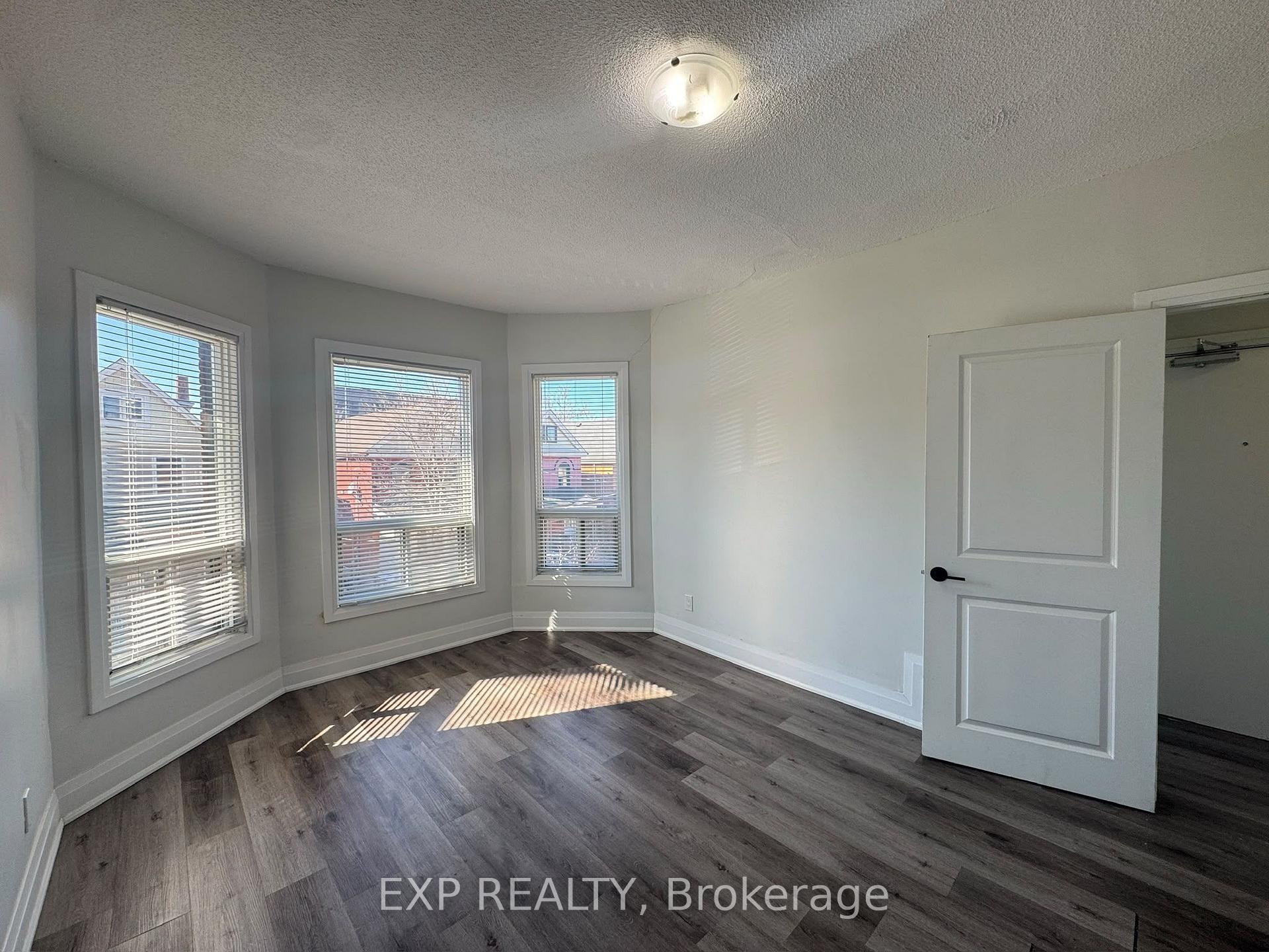 Photo 18 of 58 Arthur Avenue N, Hamilton, Gibson — HOMEH