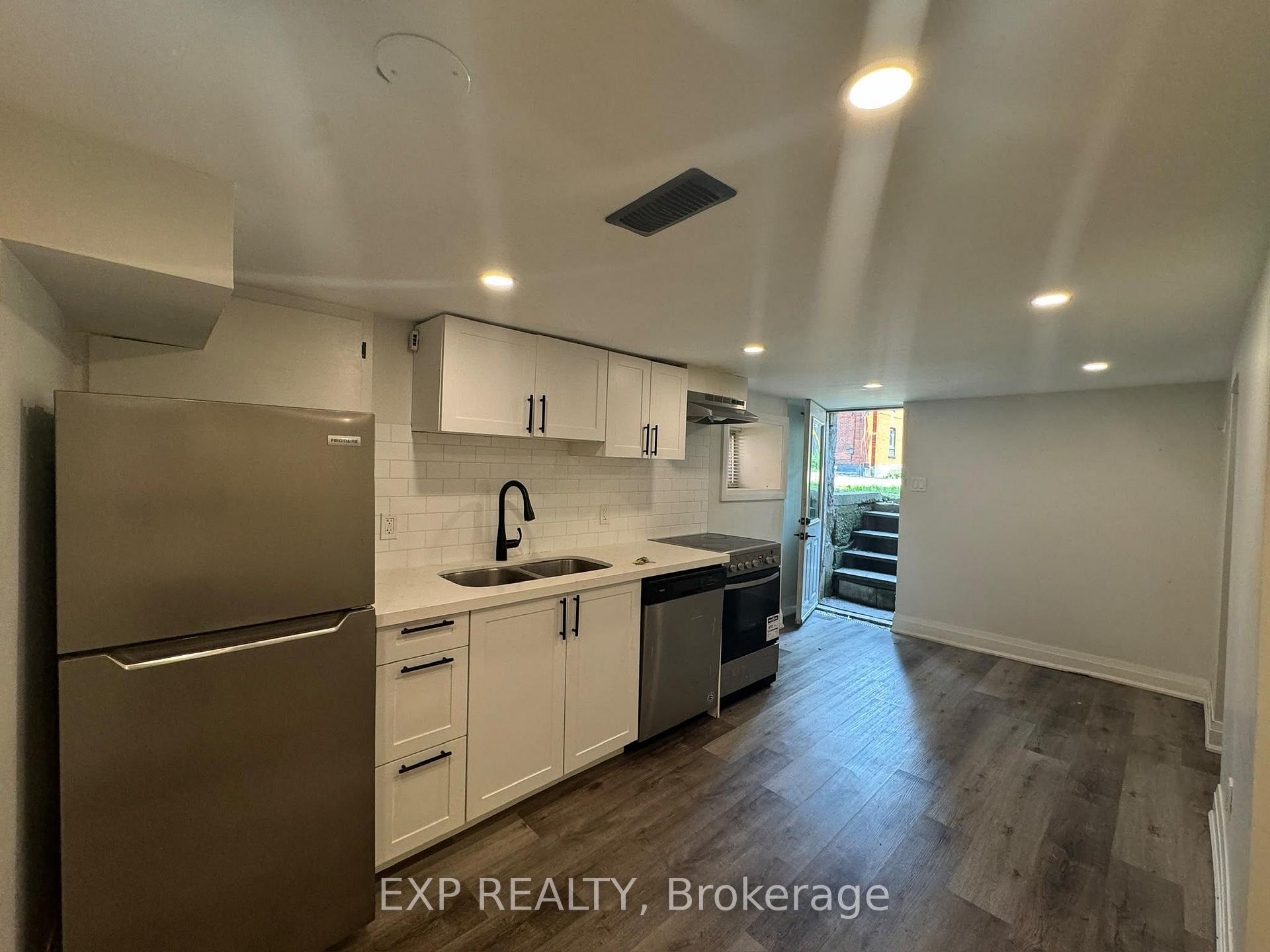 Photo 31 of 58 Arthur Avenue N, Hamilton, Gibson — HOMEH