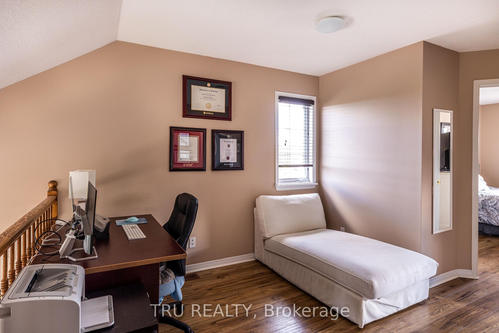 Photo 13 of 1707 Blohm Drive, Ottawa, Hunt Club Park — HOMEH