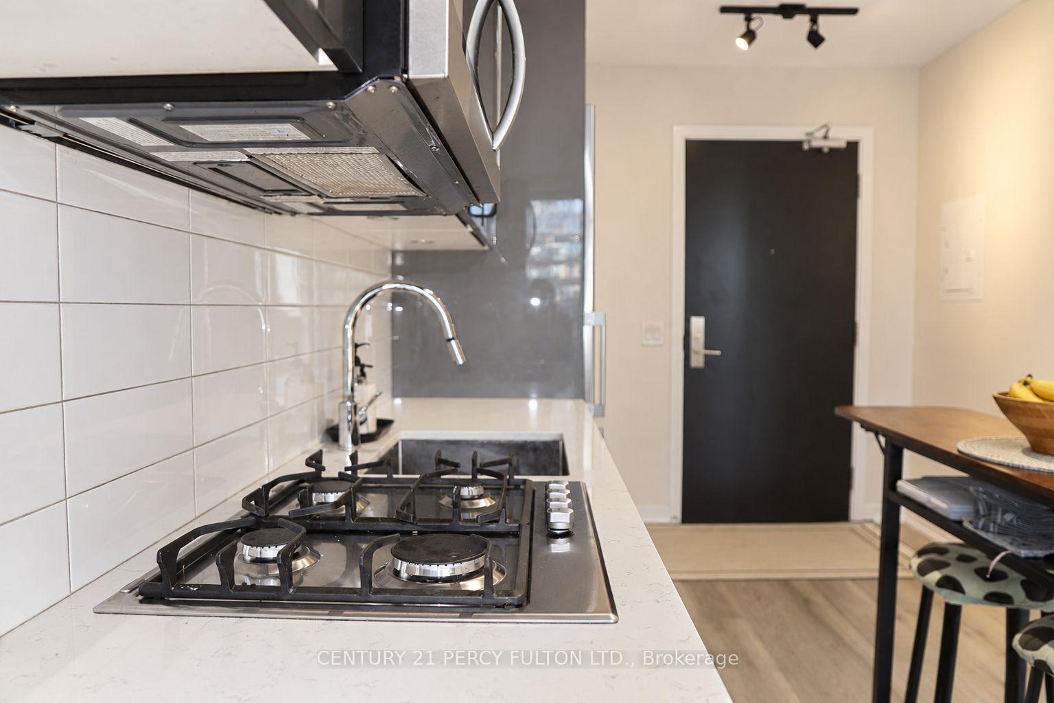 Photo 4 of Unit 6, 55 Ontario Street, Toronto, Moss Park — HOMEH