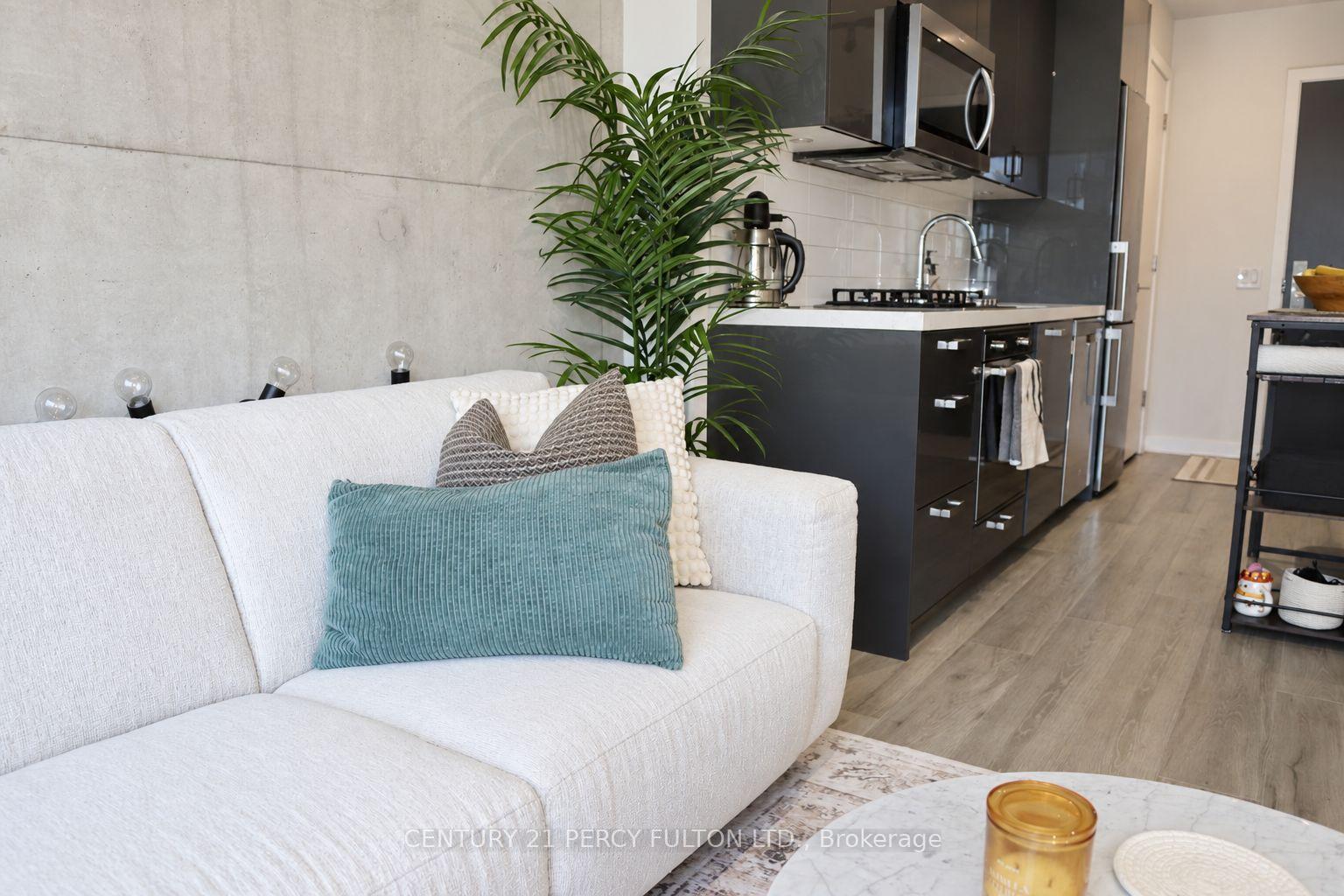 Photo 5 of Unit 6, 55 Ontario Street, Toronto, Moss Park — HOMEH