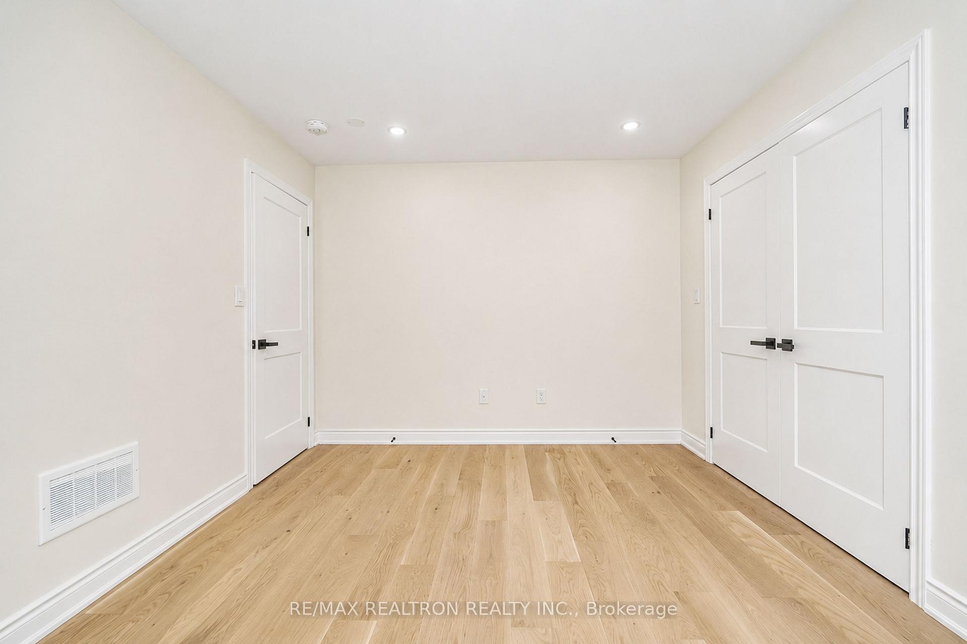 Photo 15 of 2544 Bandsman Crescent, Oshawa, Windfields — HOMEH
