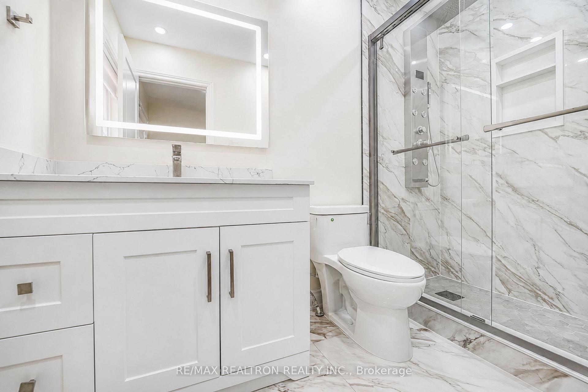 Photo 17 of 2544 Bandsman Crescent, Oshawa, Windfields — HOMEH