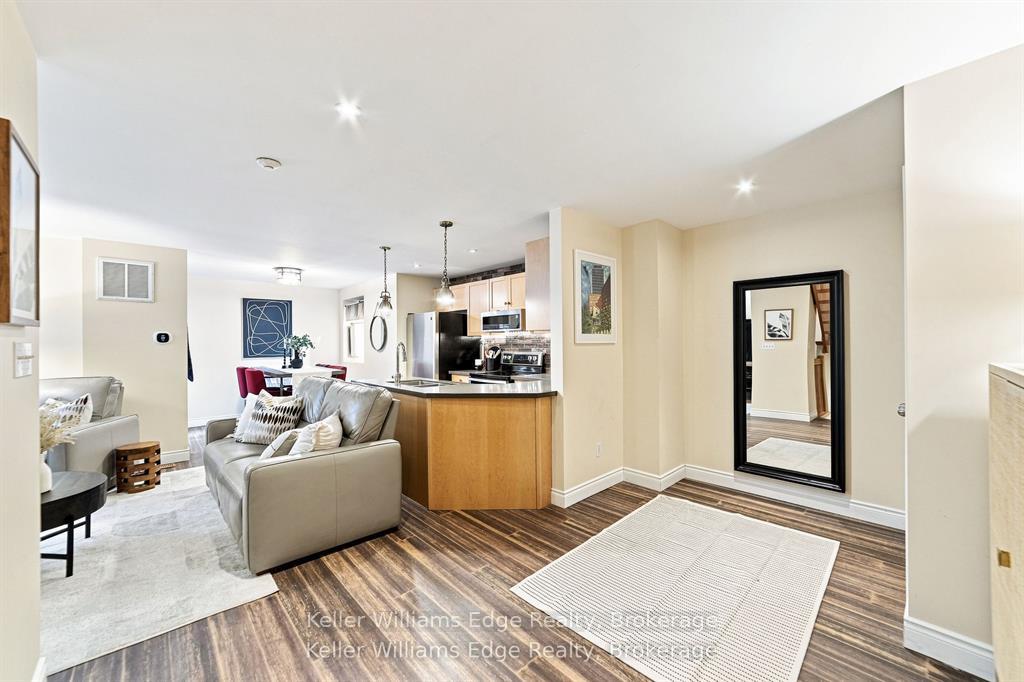 Photo 4 of Unit 1D, 73 Garfield Avenue S, Hamilton, Stipley — HOMEH