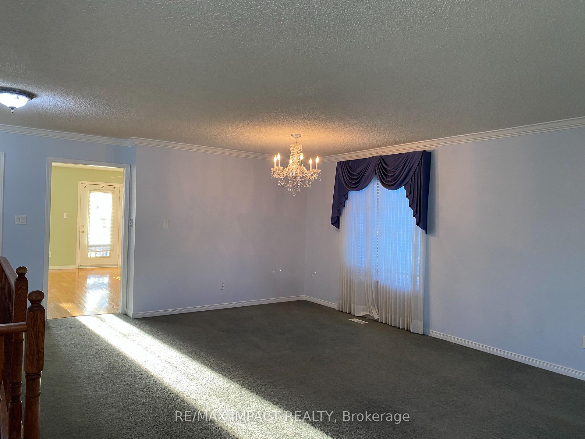 Photo 3 of Unit MAIN, 1452 Greenvalley Trail, Oshawa, Taunton — HOMEH