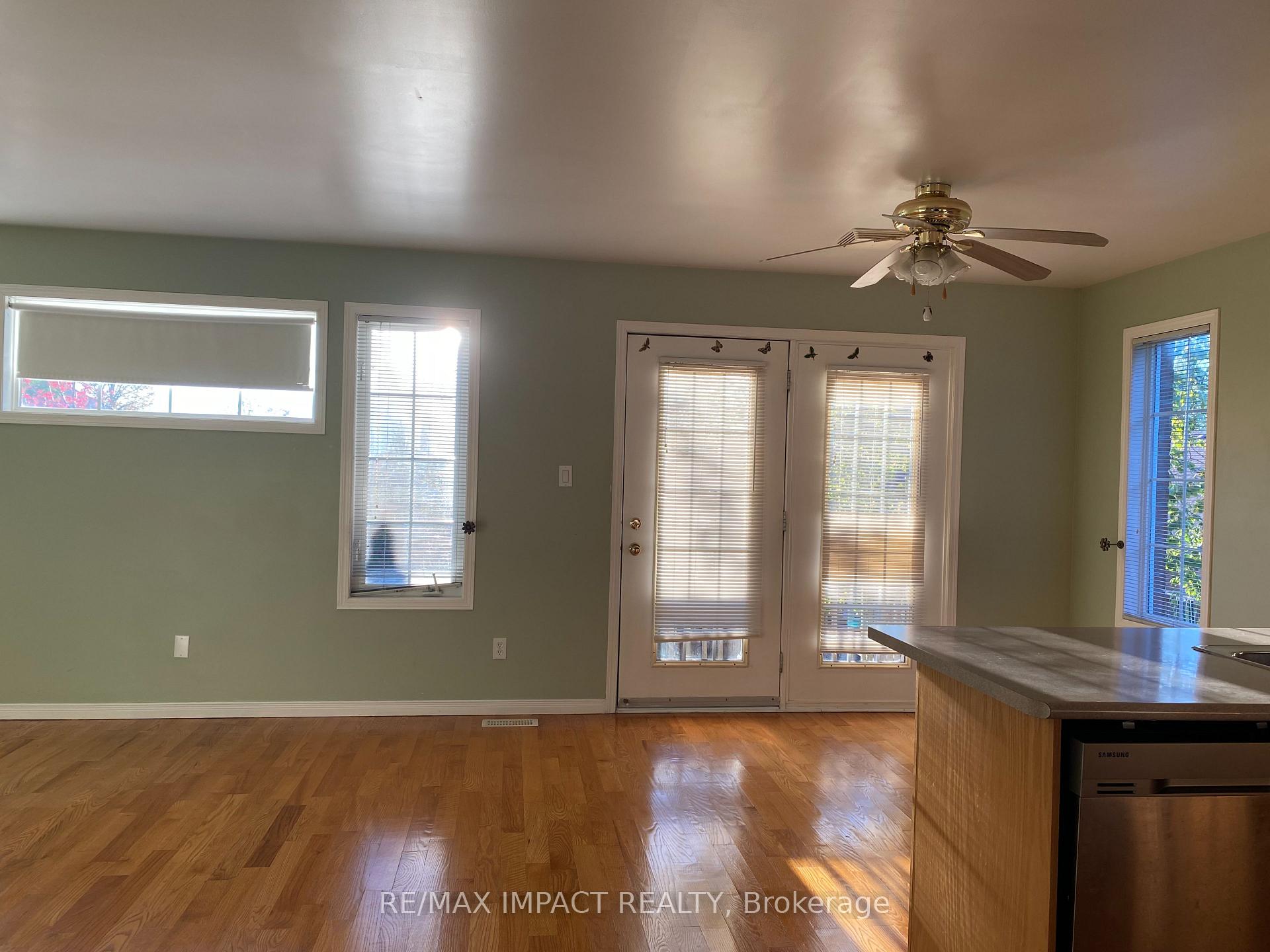 Photo 7 of Unit MAIN, 1452 Greenvalley Trail, Oshawa, Taunton — HOMEH
