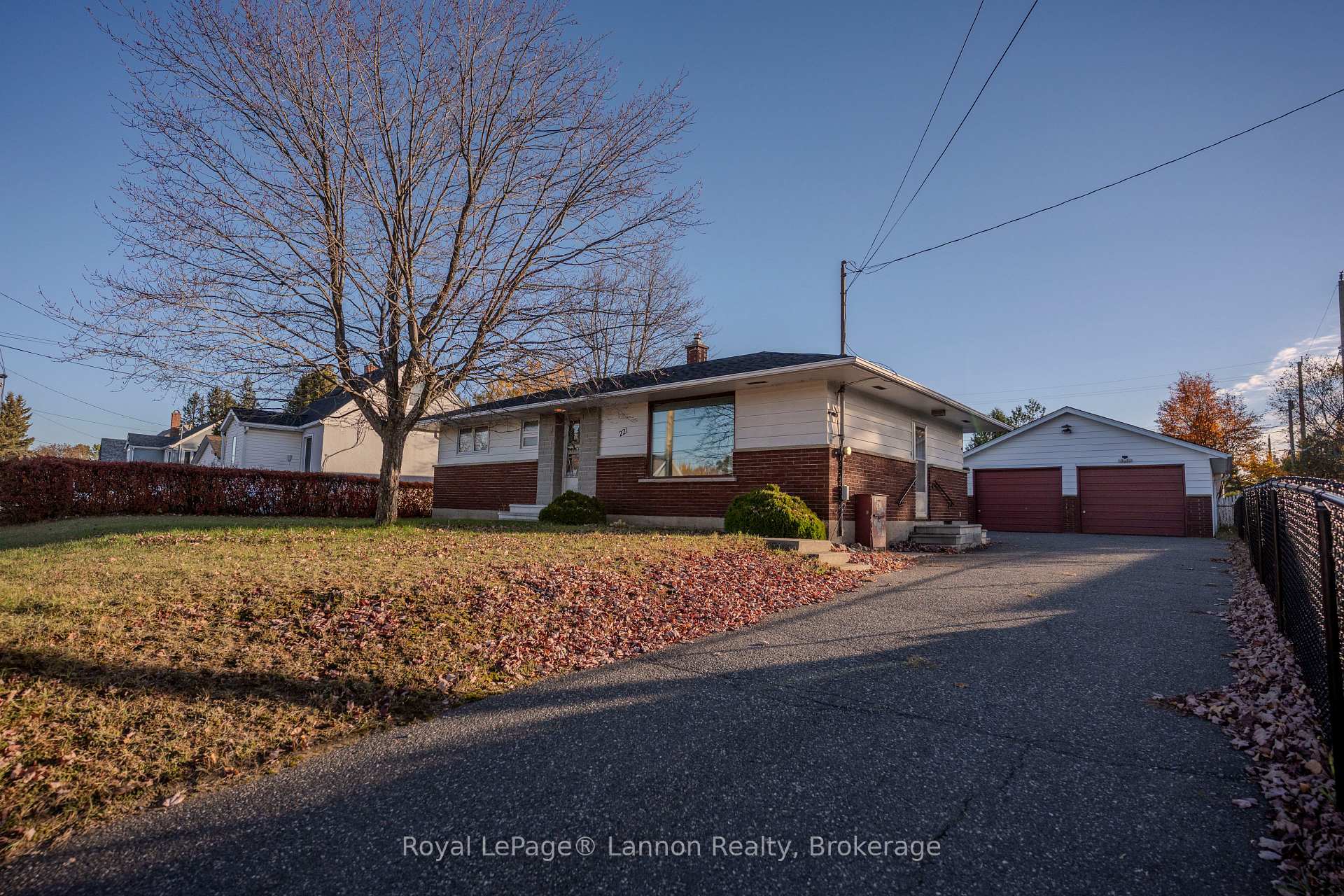 Photo 1 of 221 Balsam Street, Thunder Bay, Shuniah — HOMEH