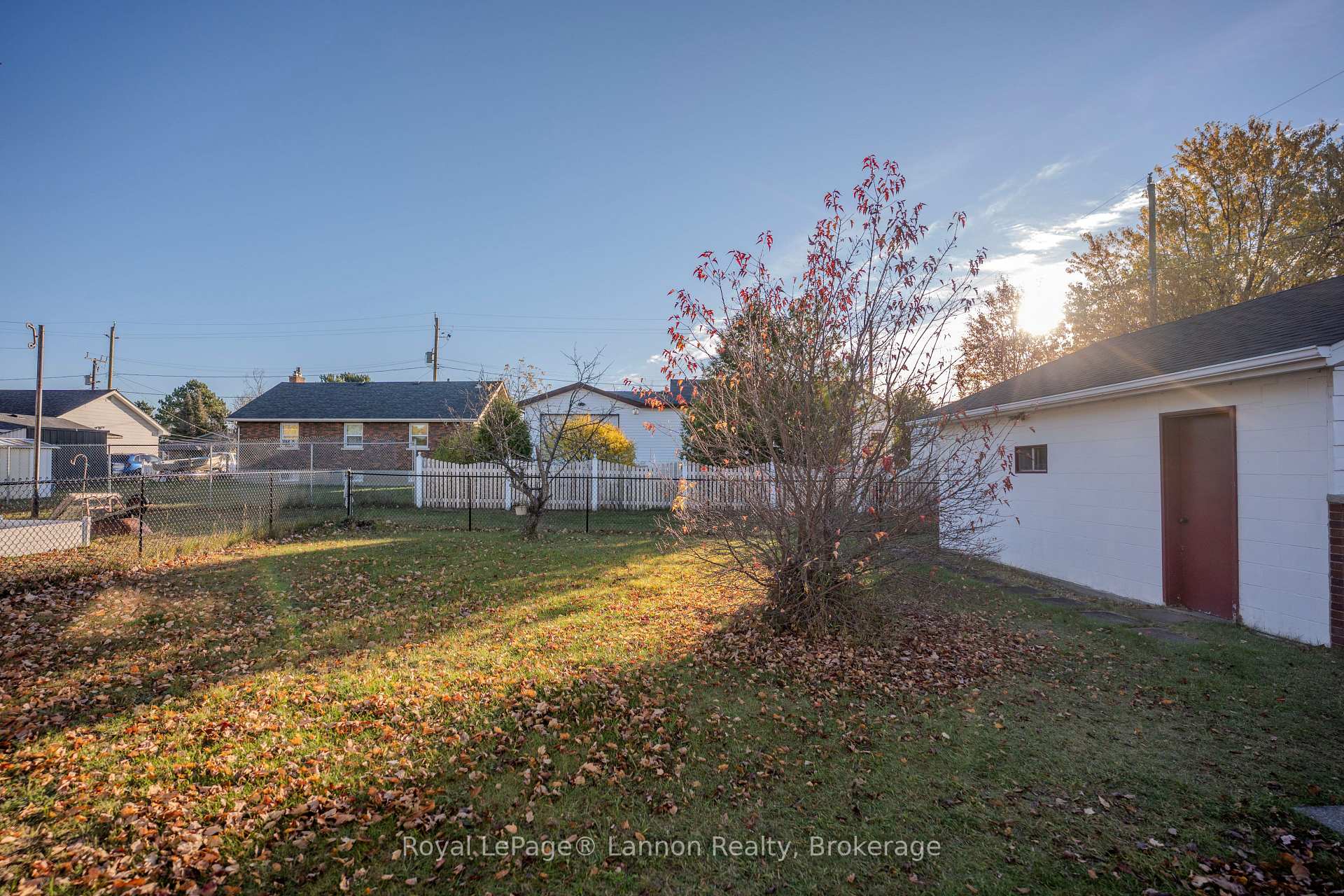 Photo 33 of 221 Balsam Street, Thunder Bay, Shuniah — HOMEH