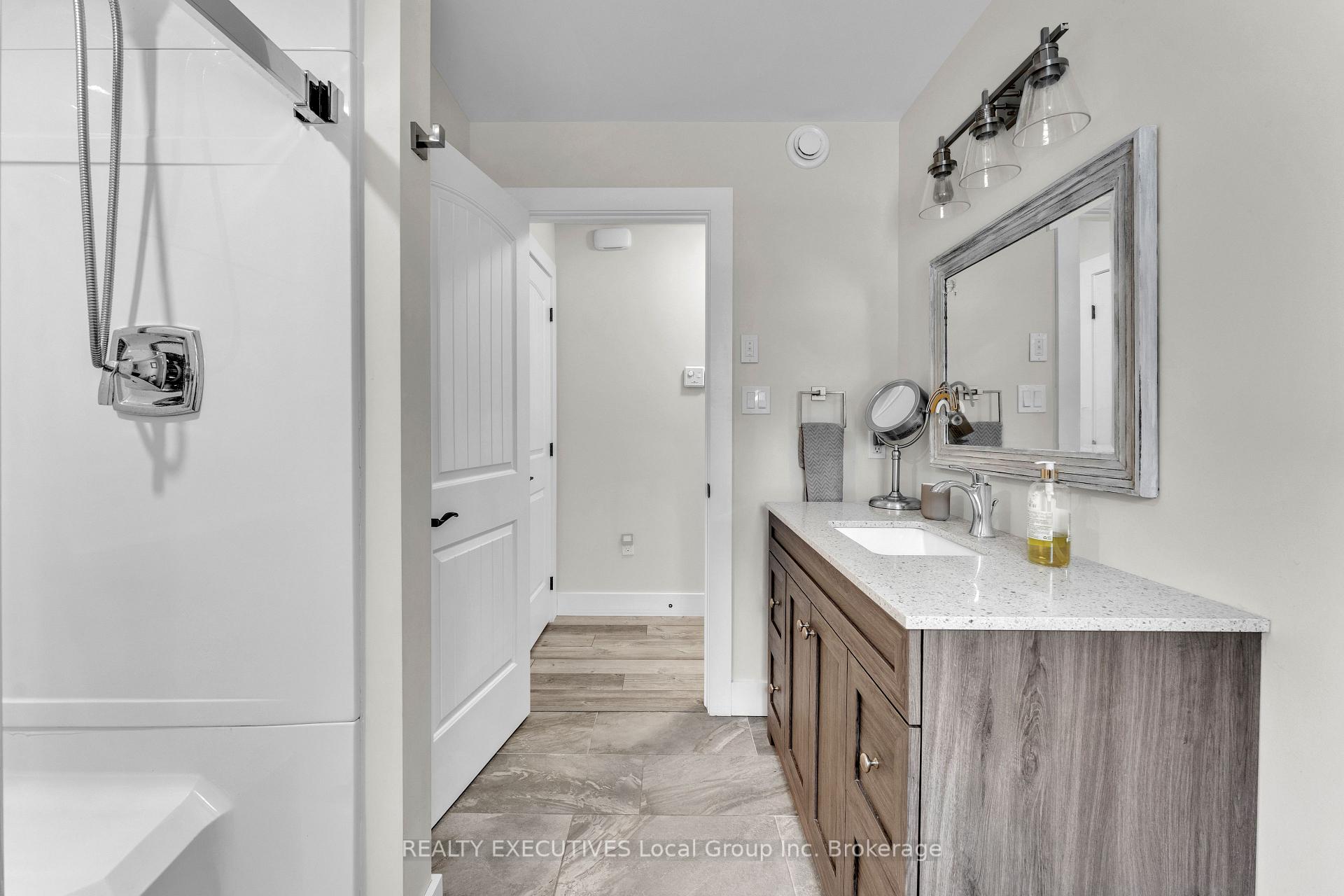 Photo 20 of 61 Astor Street S, East Ferris, Astorville — HOMEH