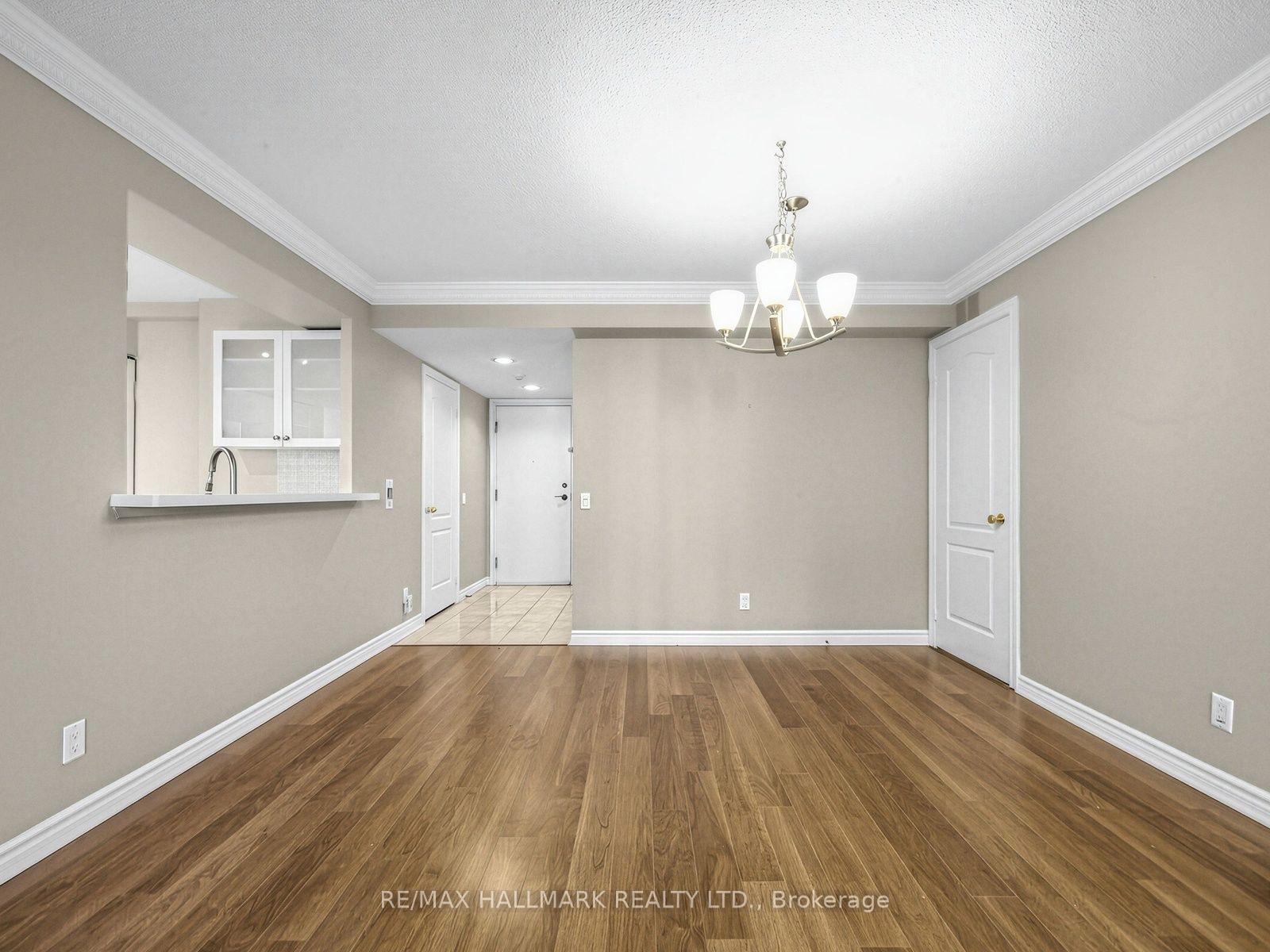 Photo 13 of Unit 401, 265 Ridley Boulevard, Toronto, Bedford Park-Nortown — HOMEH