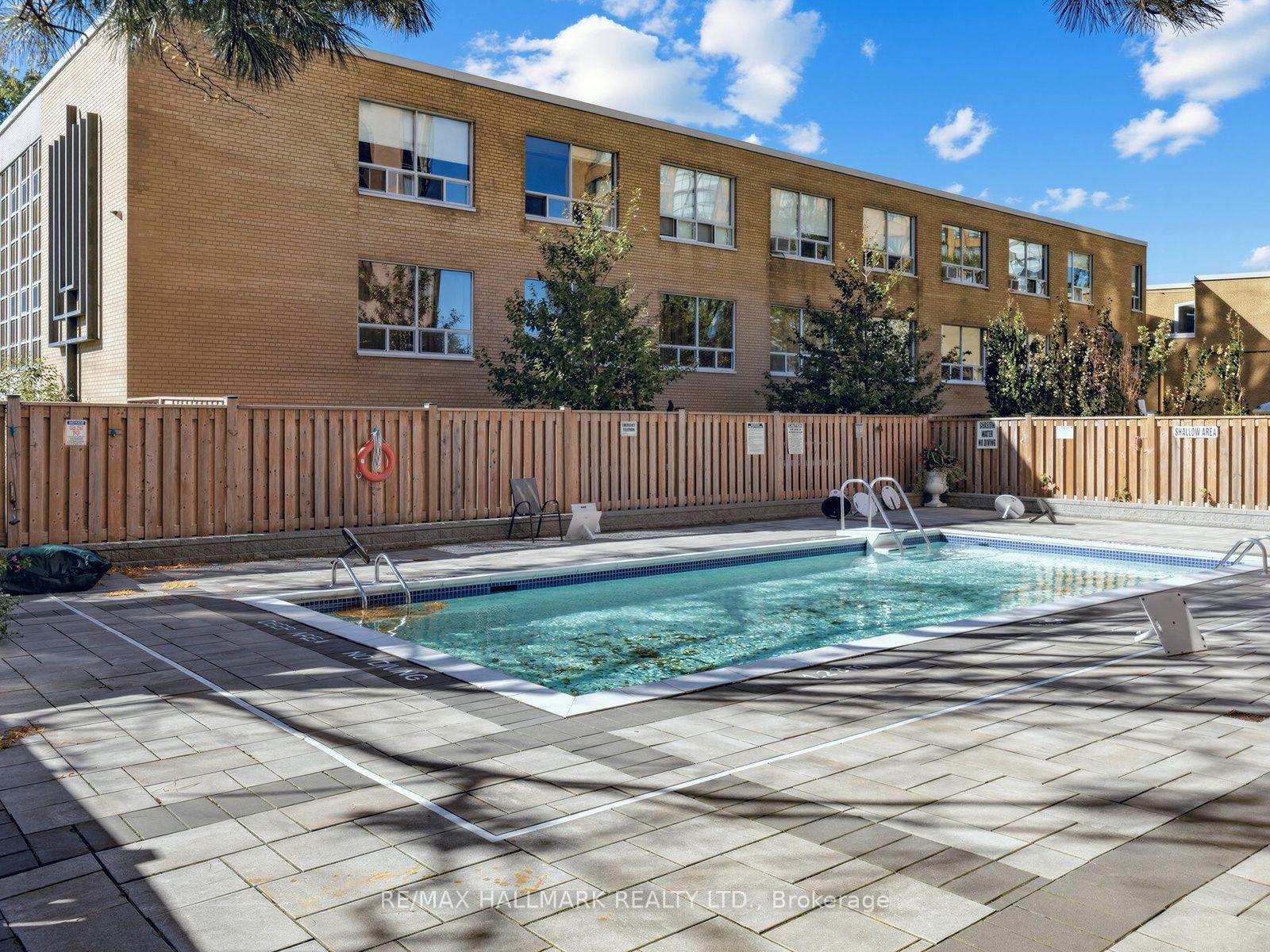 Photo 42 of Unit 401, 265 Ridley Boulevard, Toronto, Bedford Park-Nortown — HOMEH