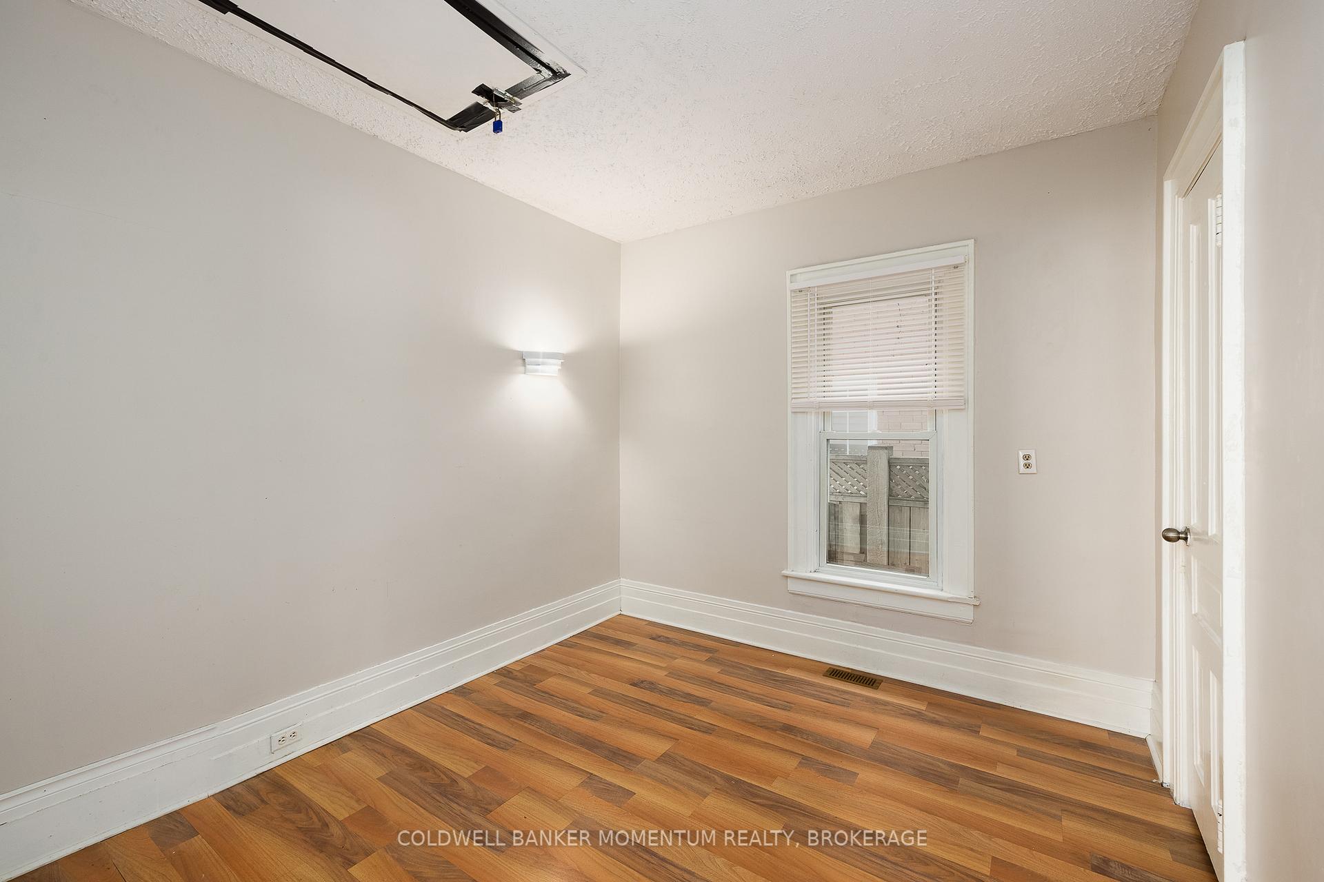 Photo 14 of 4319 Seneca Street, Niagara Falls, Downtown — HOMEH