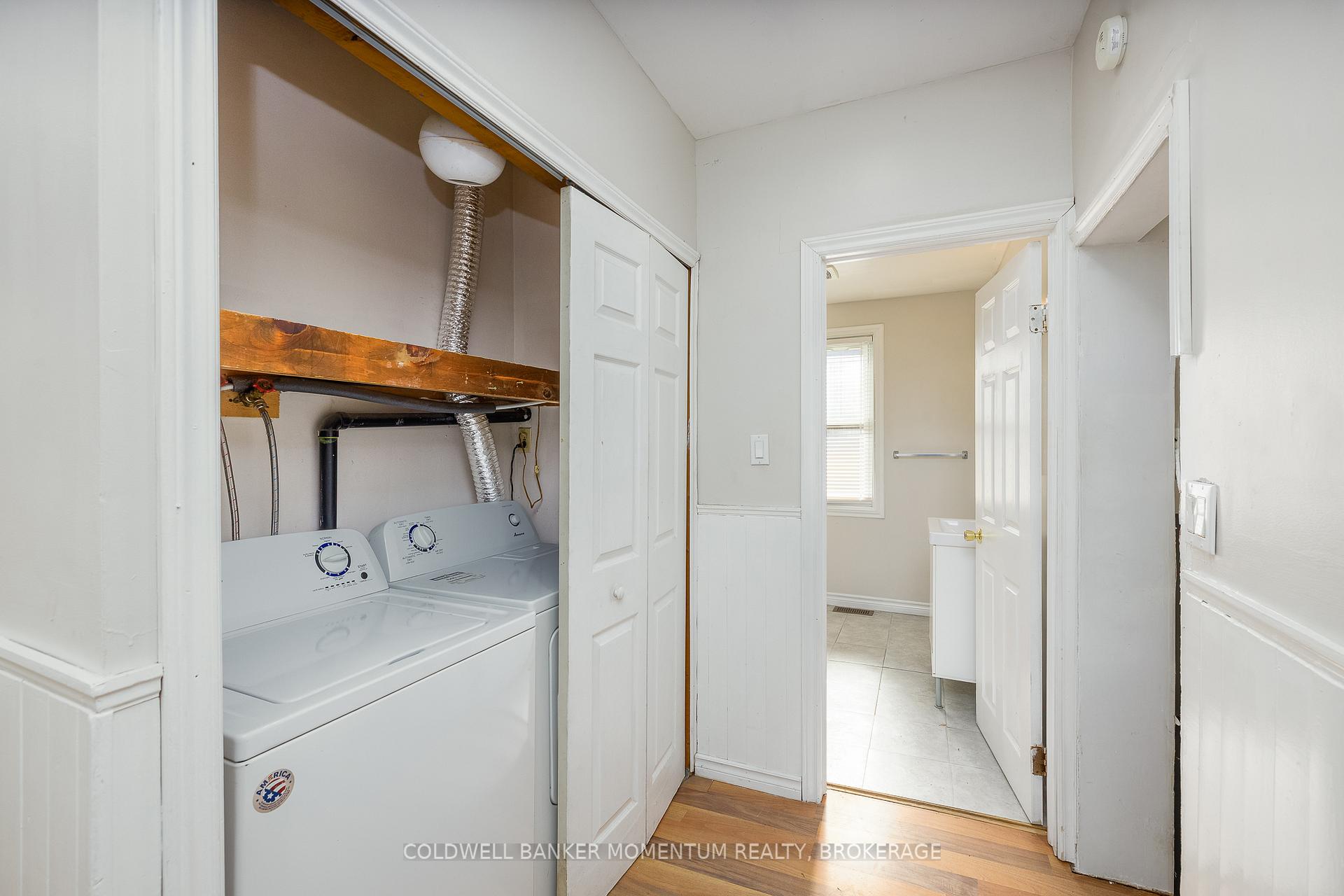 Photo 16 of 4319 Seneca Street, Niagara Falls, Downtown — HOMEH