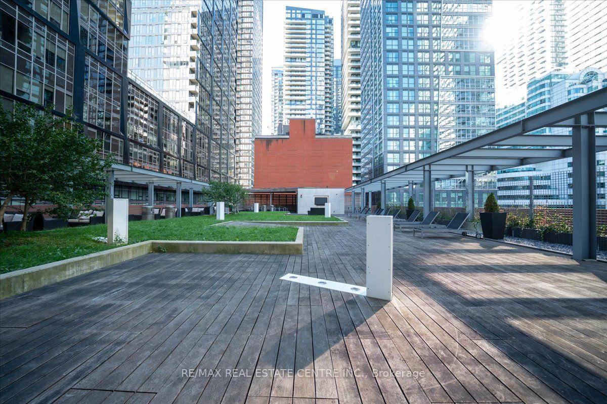 Photo 22 of Unit 2808, 8 Mercer Street, Toronto, Waterfront Communities — HOMEH
