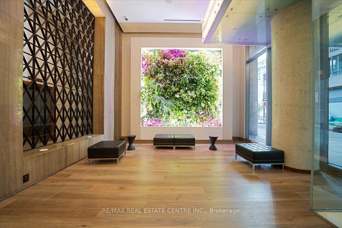 Photo 25 of Unit 2808, 8 Mercer Street, Toronto, Waterfront Communities — HOMEH