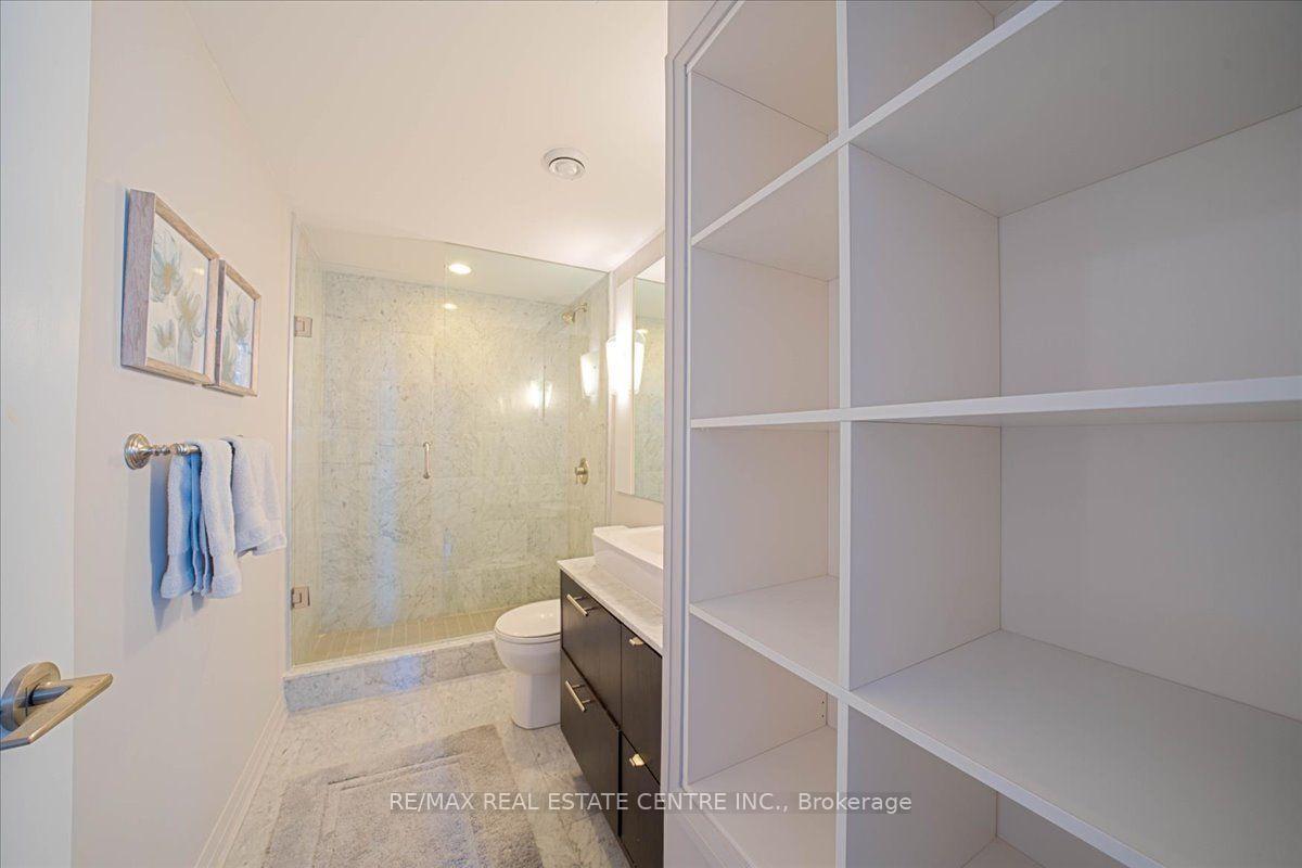 Photo 10 of Unit 2808, 8 Mercer Street, Toronto, Waterfront Communities — HOMEH