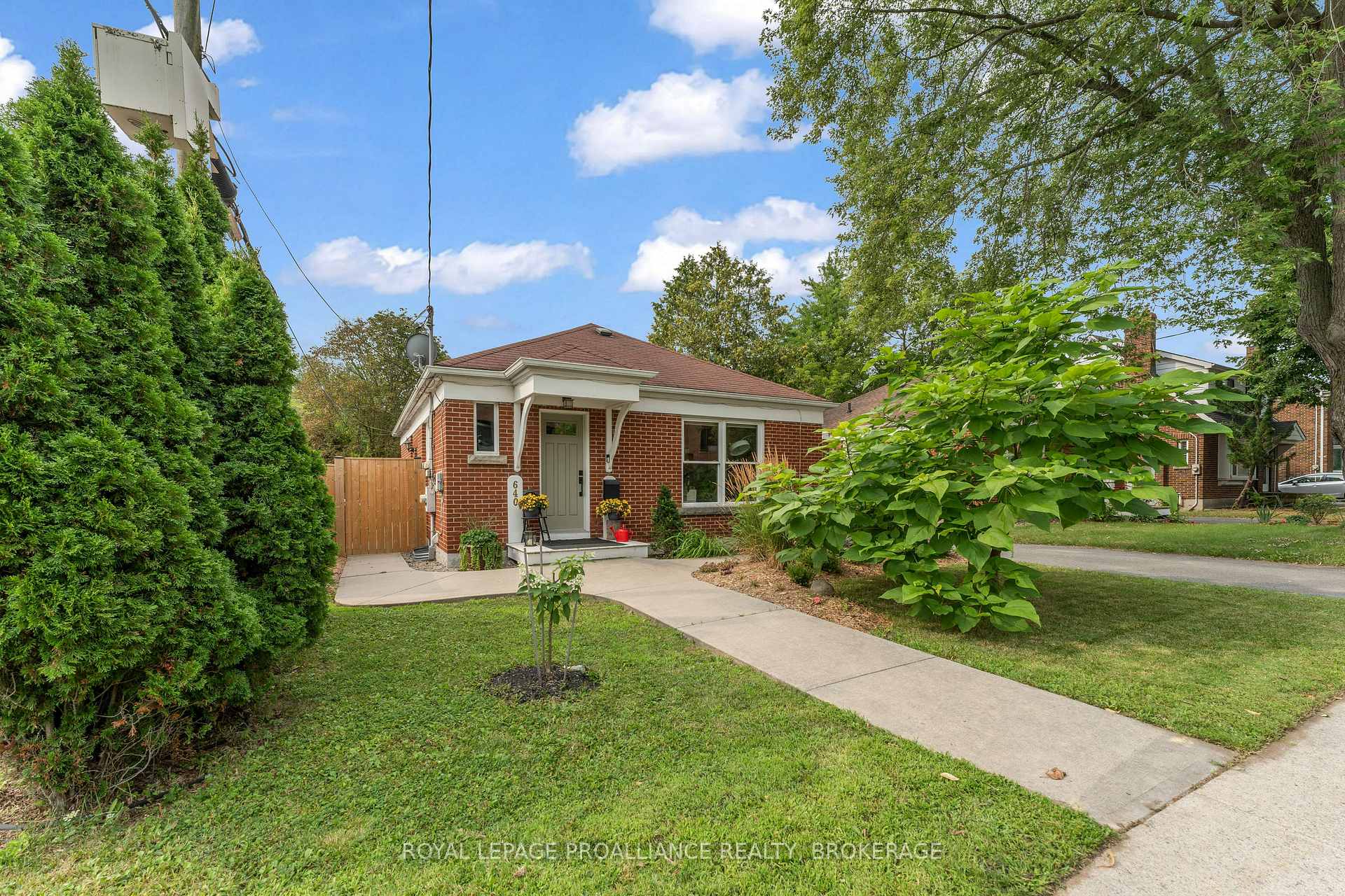 Photo of 640 Brock Street