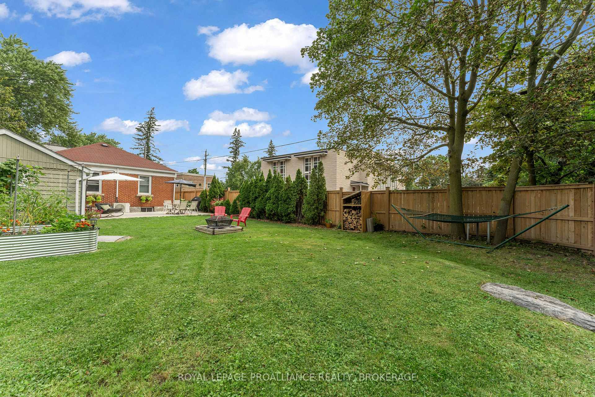 Photo 33 of 640 Brock Street, Kingston, Central City East — HOMEH