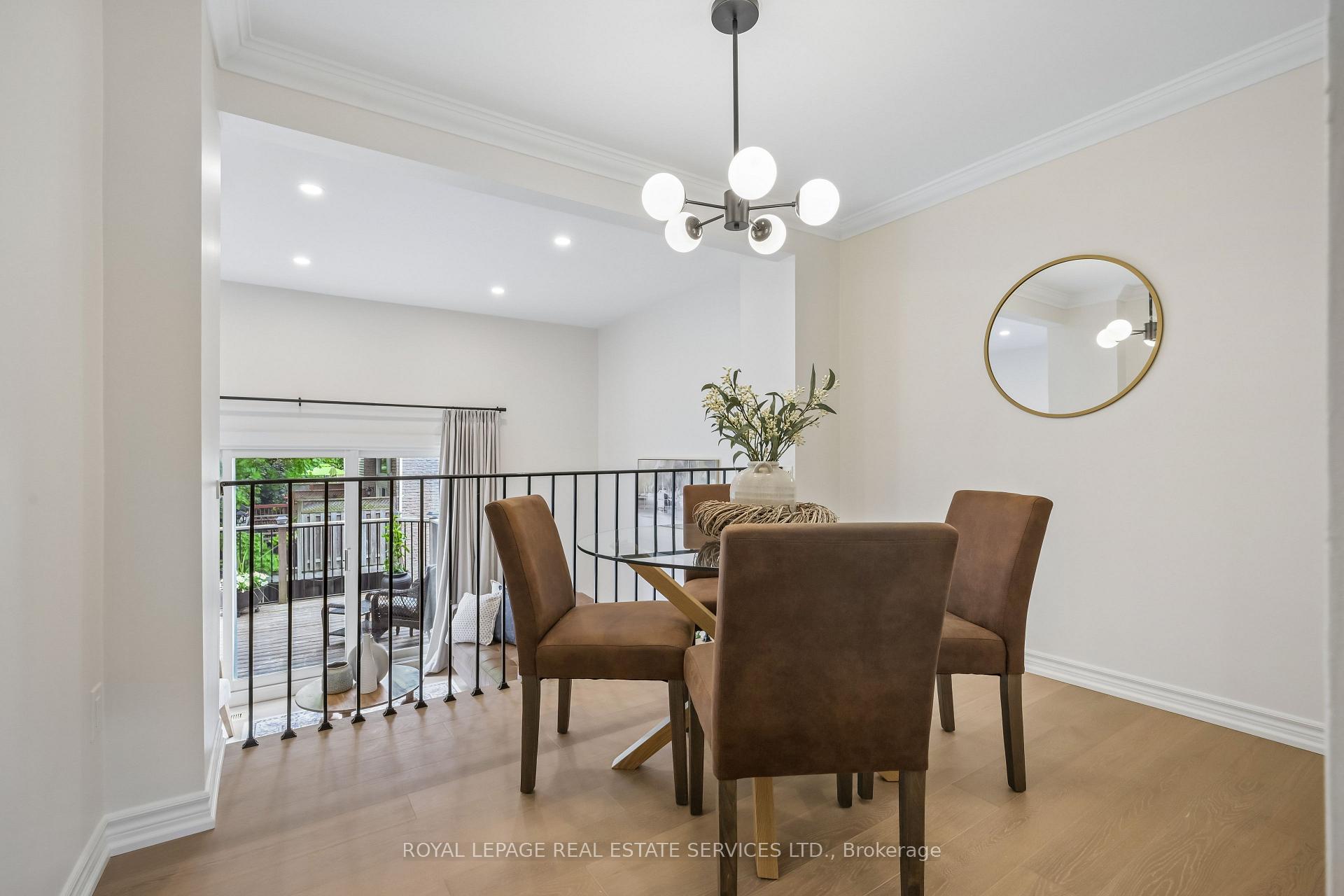 Photo 9 of 2222 Marine Drive, Oakville, Bronte — HOMEH