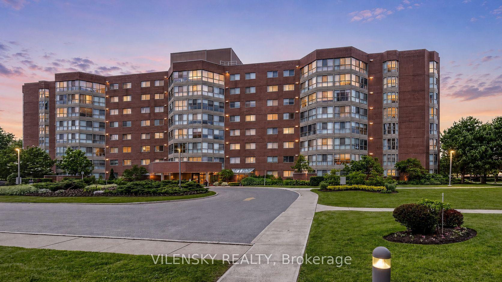 Photo 2 of Unit 506, 5 Weldrick Road W, Richmond Hill, North Richvale — HOMEH