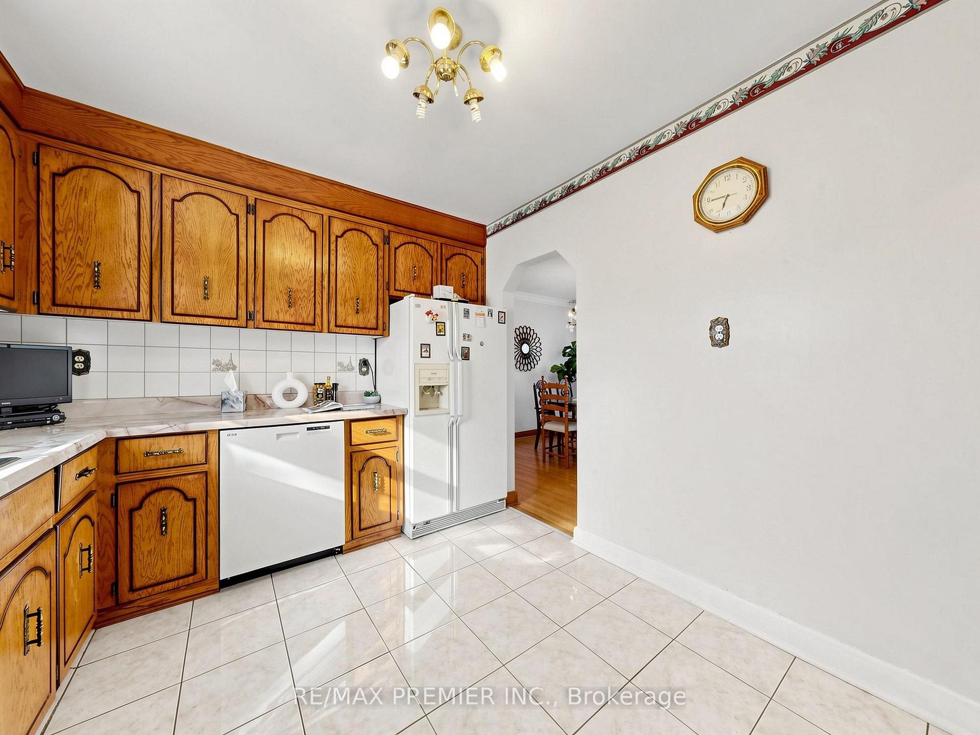 Photo 10 of 14 Shaneen Boulevard, Scarborough, Wexford-Maryvale — HOMEH
