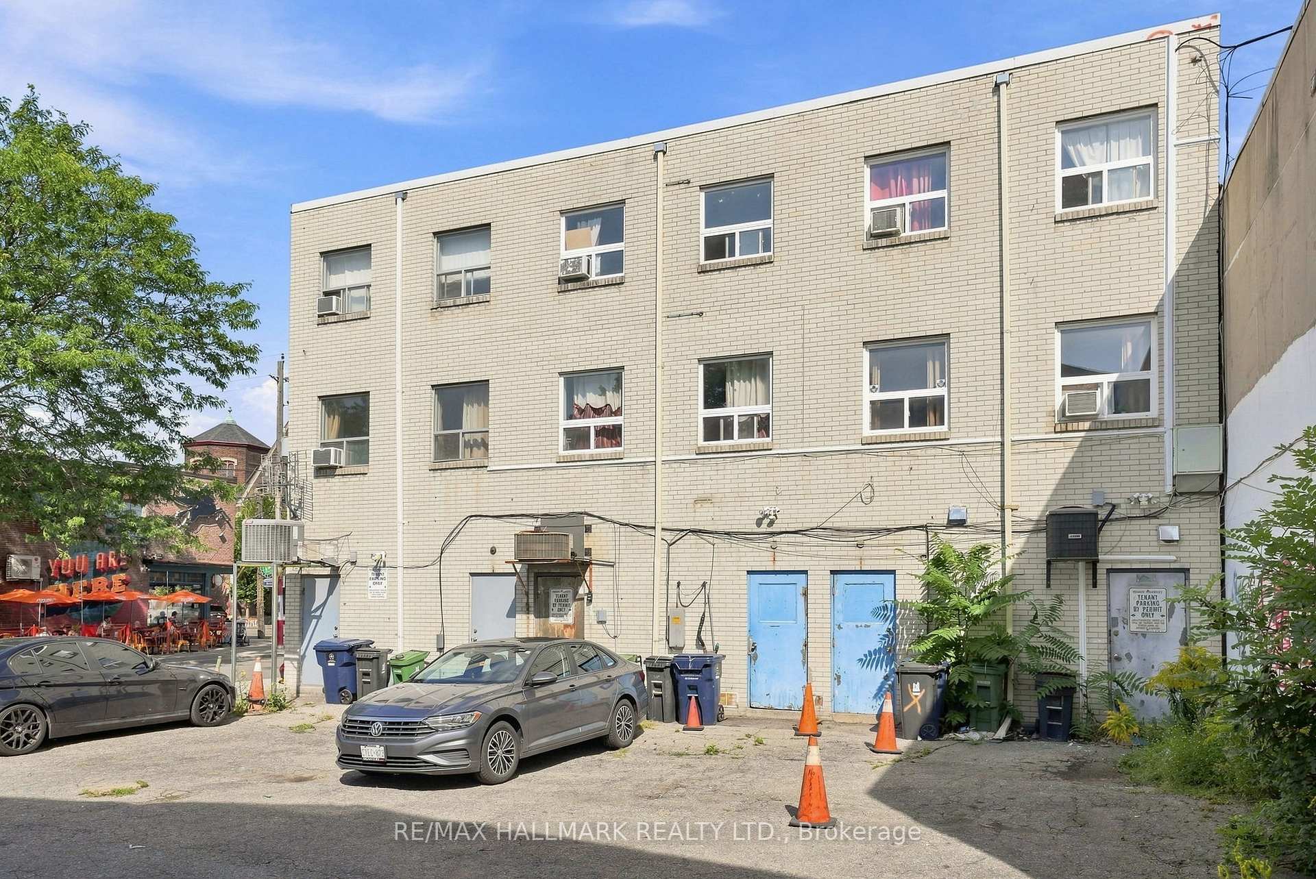 Photo 33 of 1485 Gerrard Street E, Toronto, Greenwood-Coxwell — HOMEH