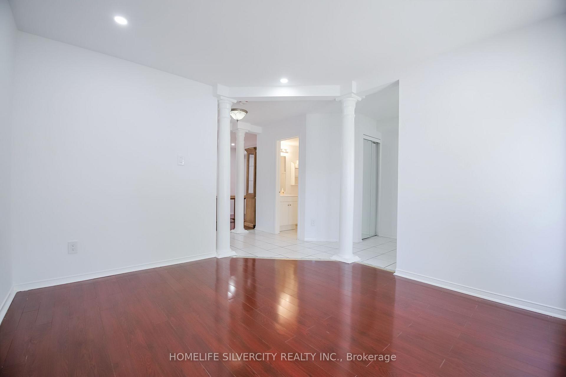 Photo 9 of 22 Meadow Glade Road, Brampton, Sandringham-Wellington — HOMEH
