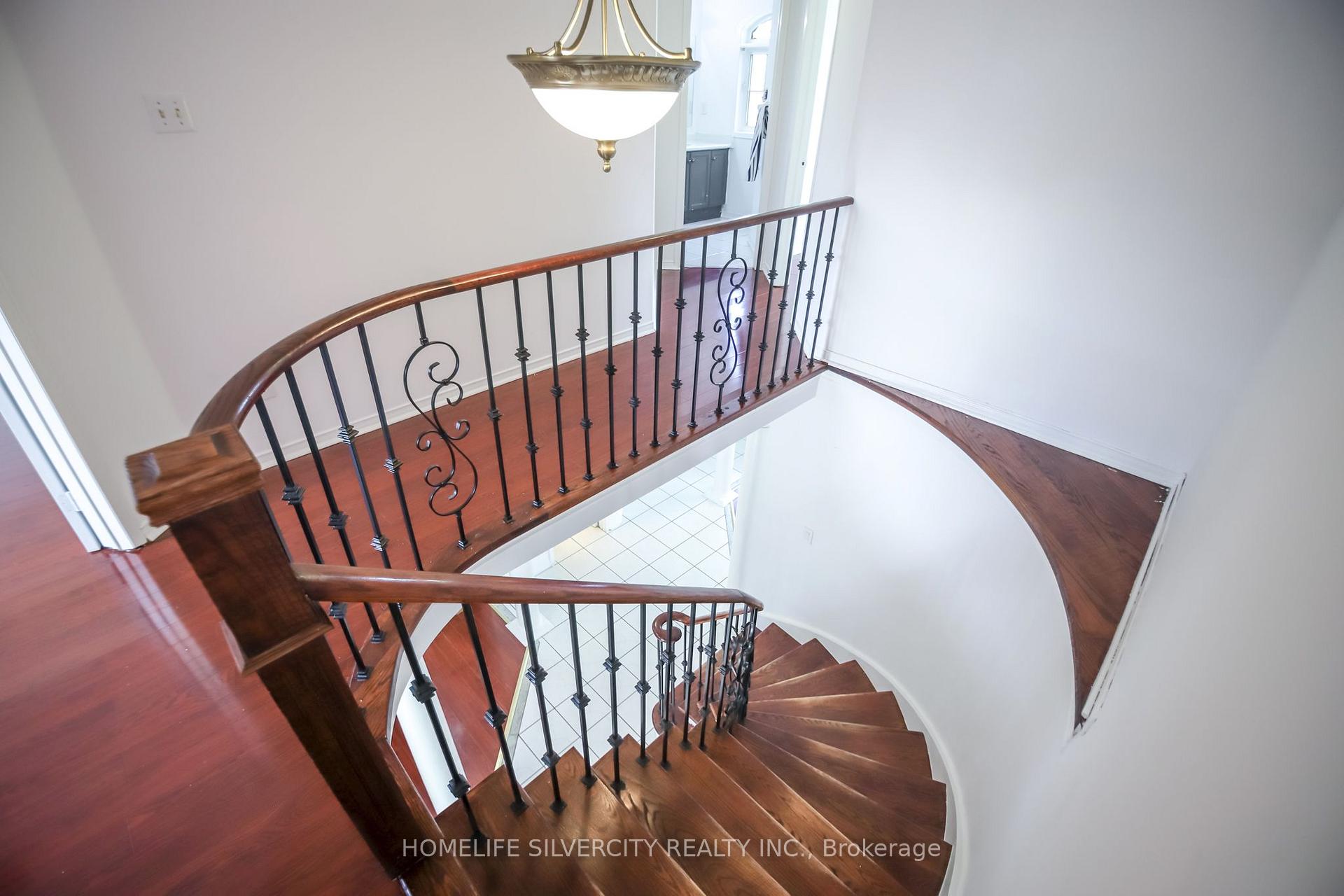 Photo 36 of 22 Meadow Glade Road, Brampton, Sandringham-Wellington — HOMEH