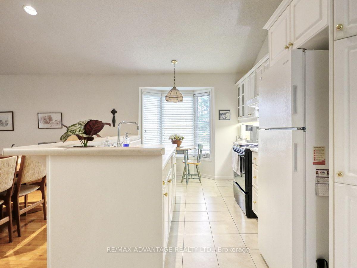 Photo 14 of Unit 6, 285 Mcgarrell Drive, London, North R — HOMEH