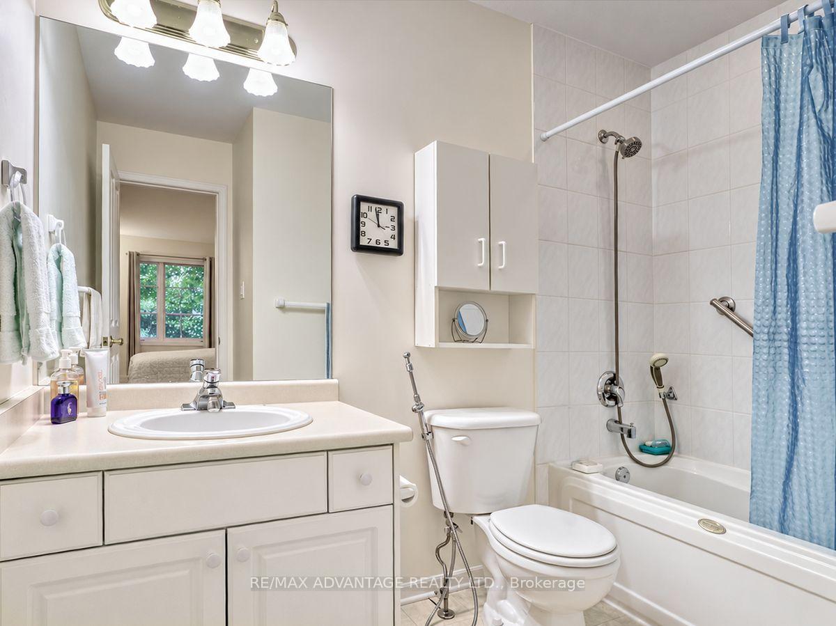 Photo 17 of Unit 6, 285 Mcgarrell Drive, London, North R — HOMEH