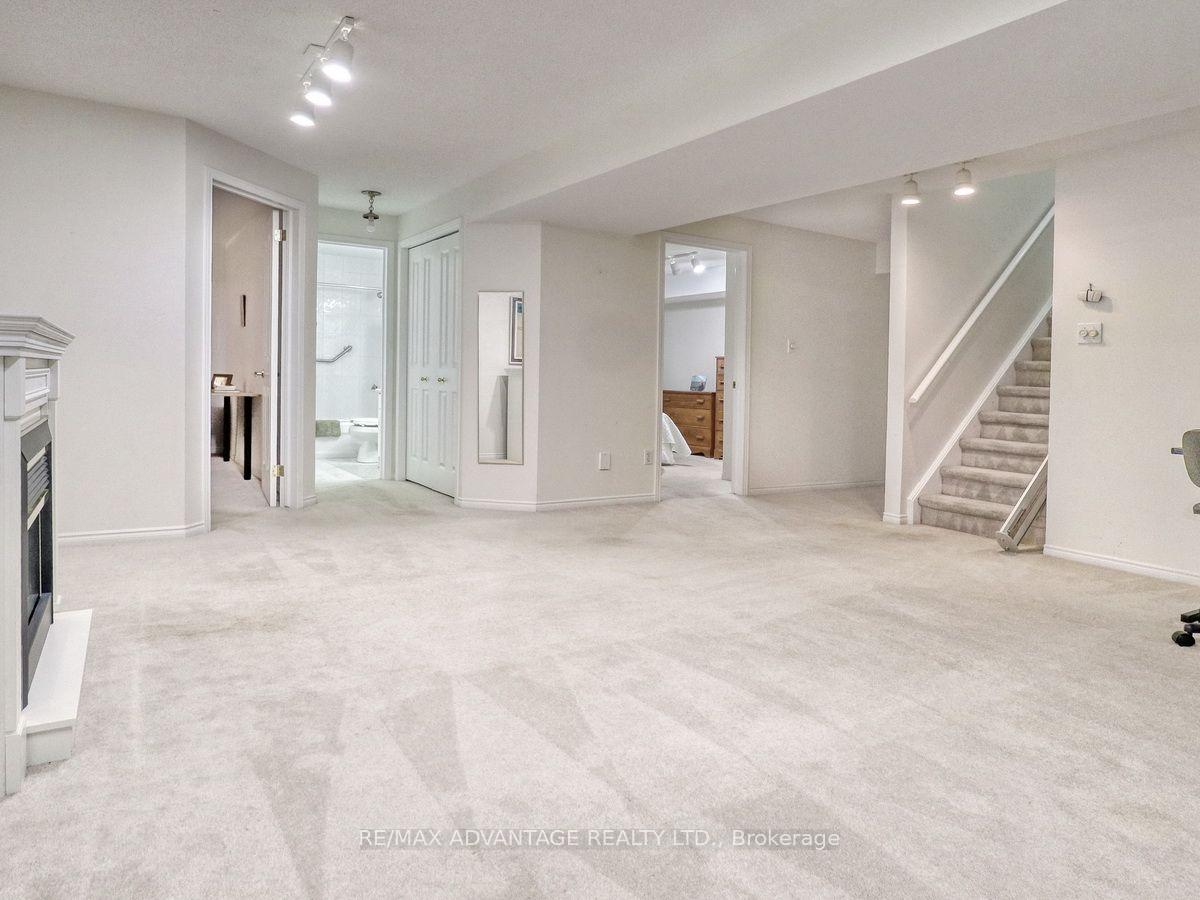 Photo 23 of Unit 6, 285 Mcgarrell Drive, London, North R — HOMEH