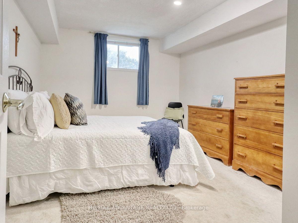 Photo 26 of Unit 6, 285 Mcgarrell Drive, London, North R — HOMEH
