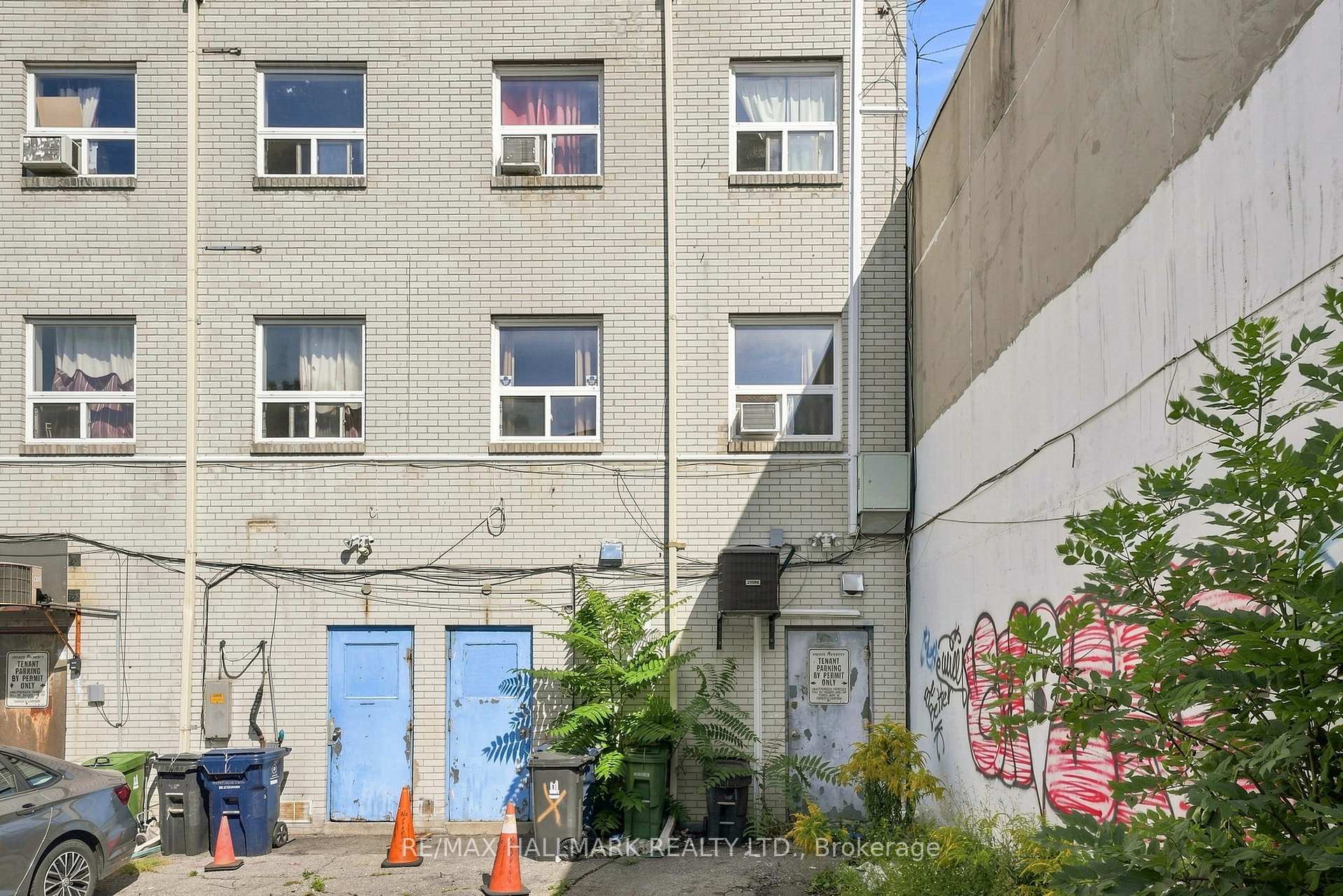 Photo 43 of 1487 Gerrard Street E, Toronto, Greenwood-Coxwell — HOMEH
