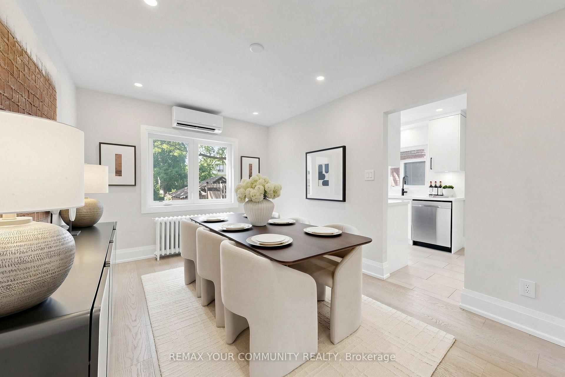 Photo 4 of 351 Fairlawn Avenue, Toronto, Bedford Park-Nortown — HOMEH