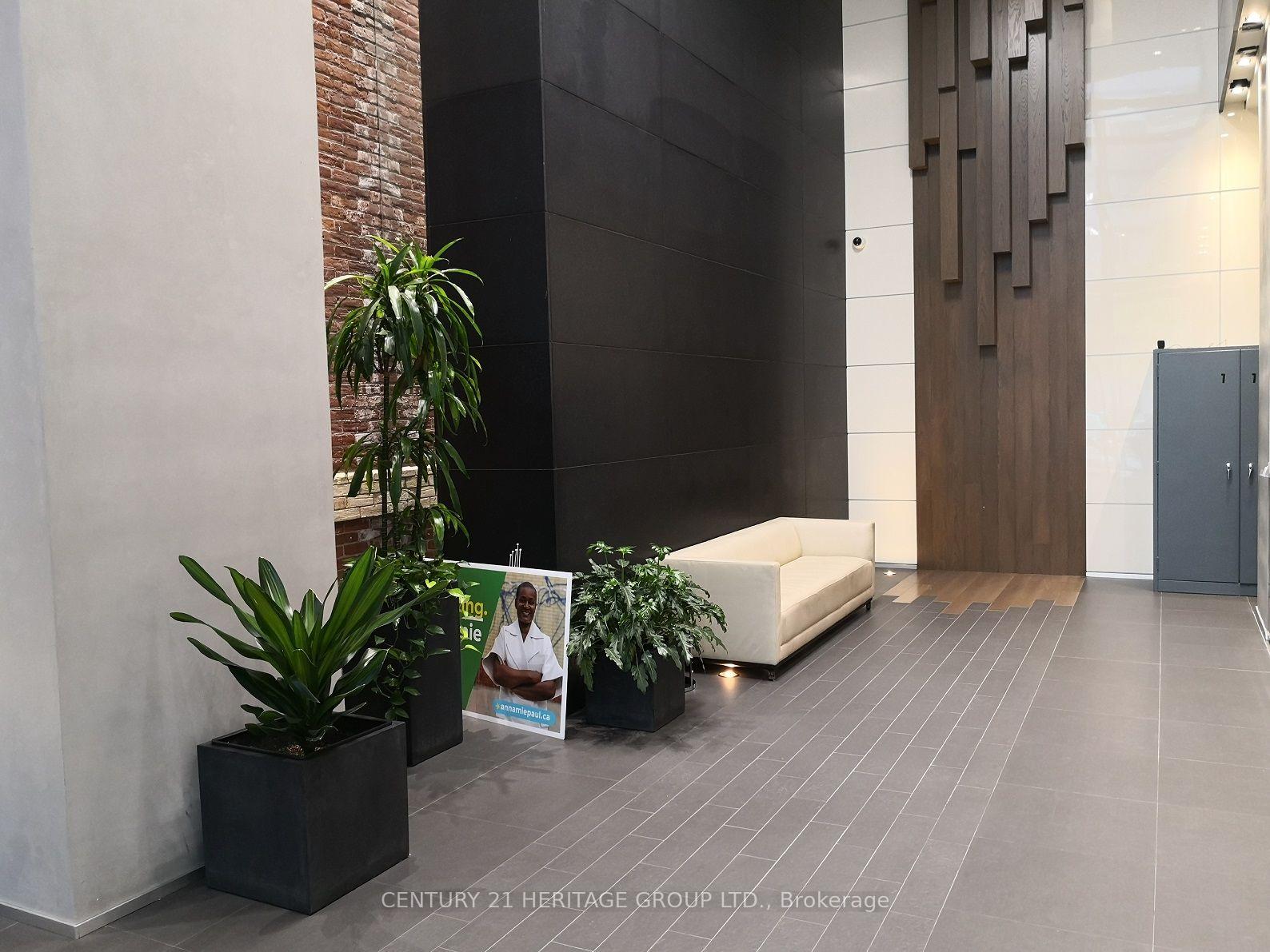 Photo 2 of Unit 3907, 15 Grenville Street, Toronto, Bay Street Corridor — HOMEH