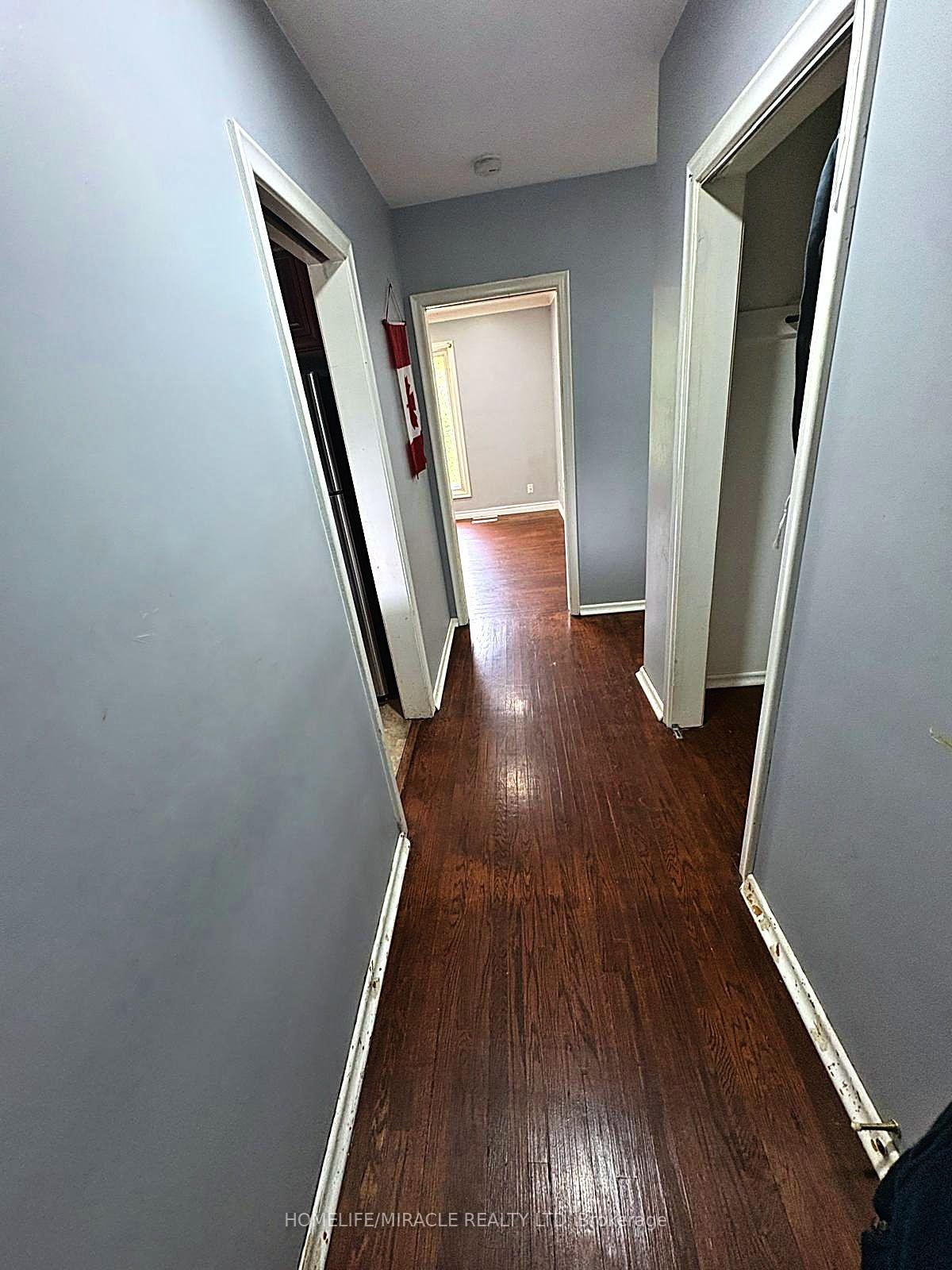 Photo 5 of 76 Switzer Drive, Oshawa, Centennial — HOMEH
