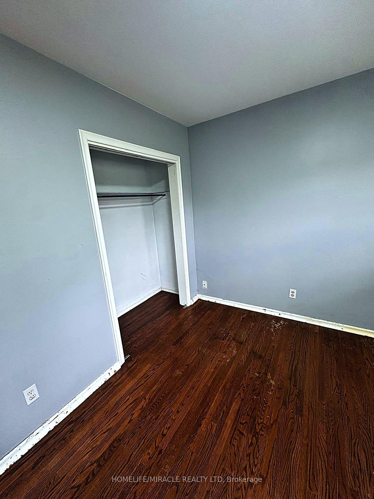 Photo 8 of 76 Switzer Drive, Oshawa, Centennial — HOMEH