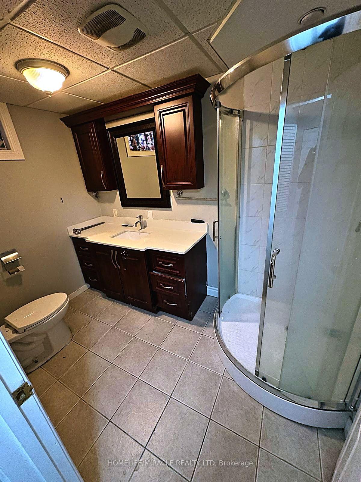 Photo 13 of 76 Switzer Drive, Oshawa, Centennial — HOMEH