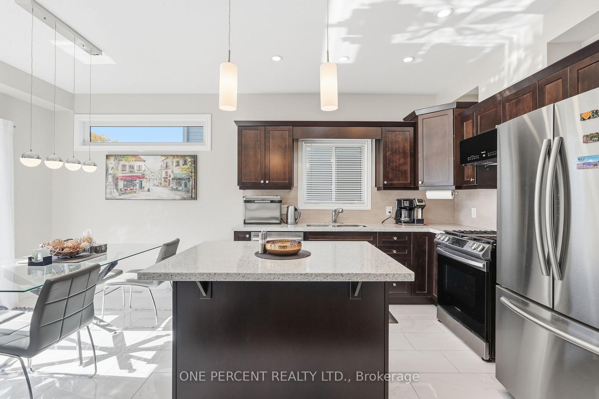 Photo 10 of 71 Laurent Avenue, Welland, Lincoln/Crowland — HOMEH