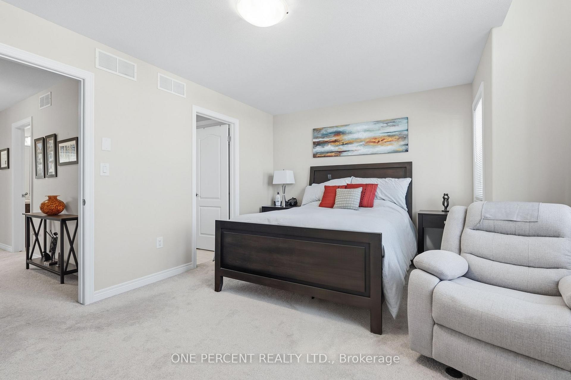 Photo 20 of 71 Laurent Avenue, Welland, Lincoln/Crowland — HOMEH