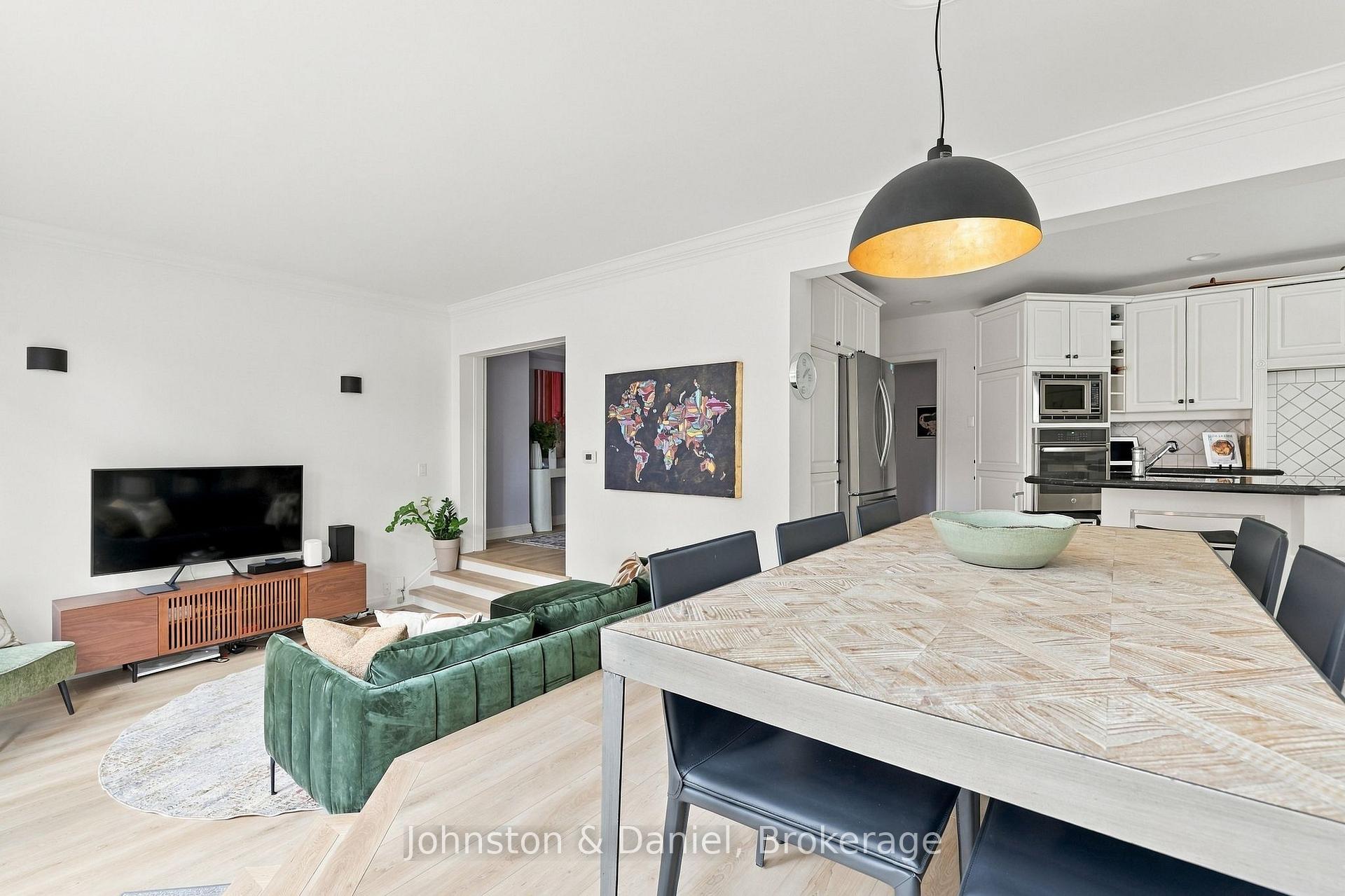 Photo 10 of 238 Rose Park Drive, Toronto, Rosedale-Moore Park — HOMEH