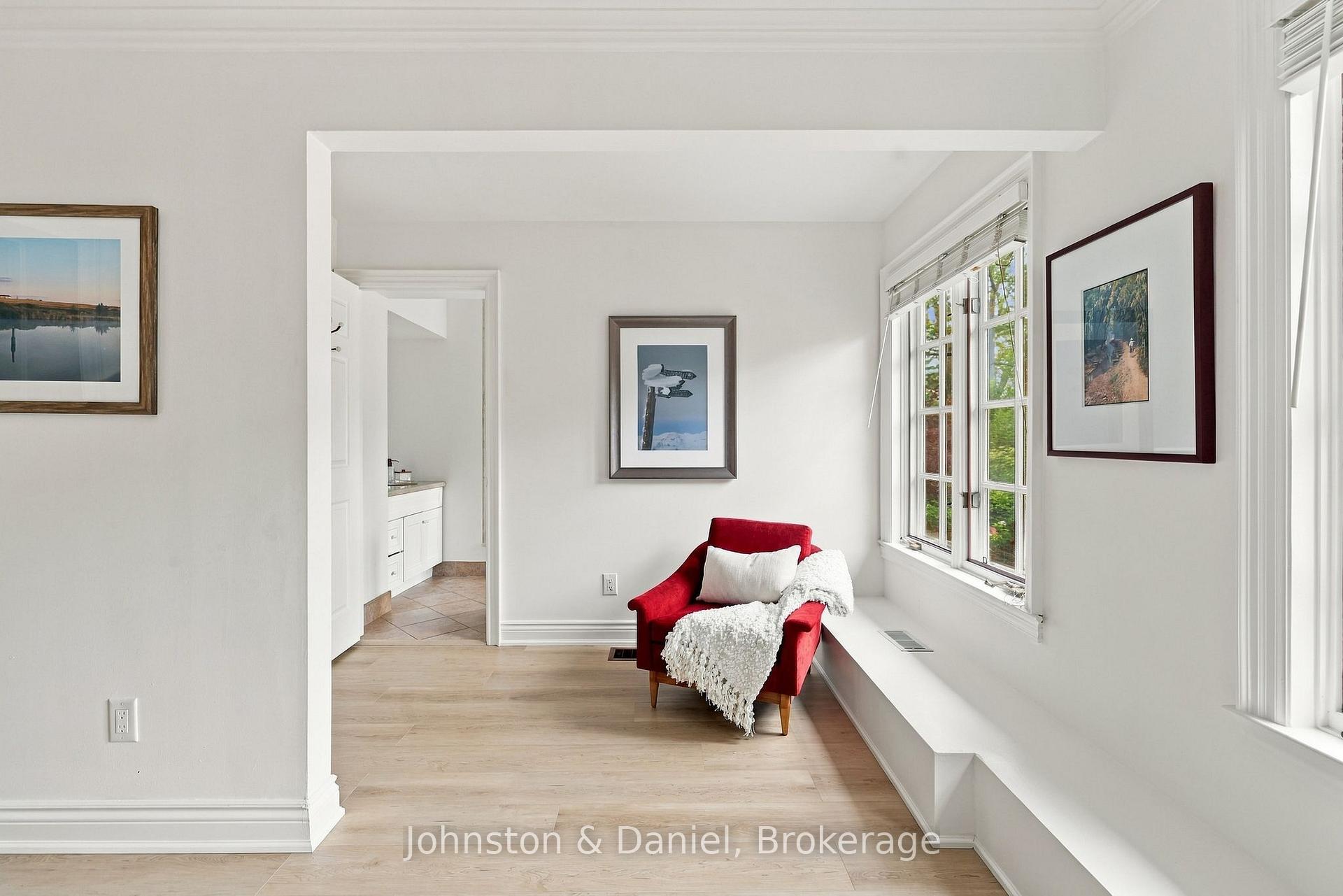 Photo 15 of 238 Rose Park Drive, Toronto, Rosedale-Moore Park — HOMEH