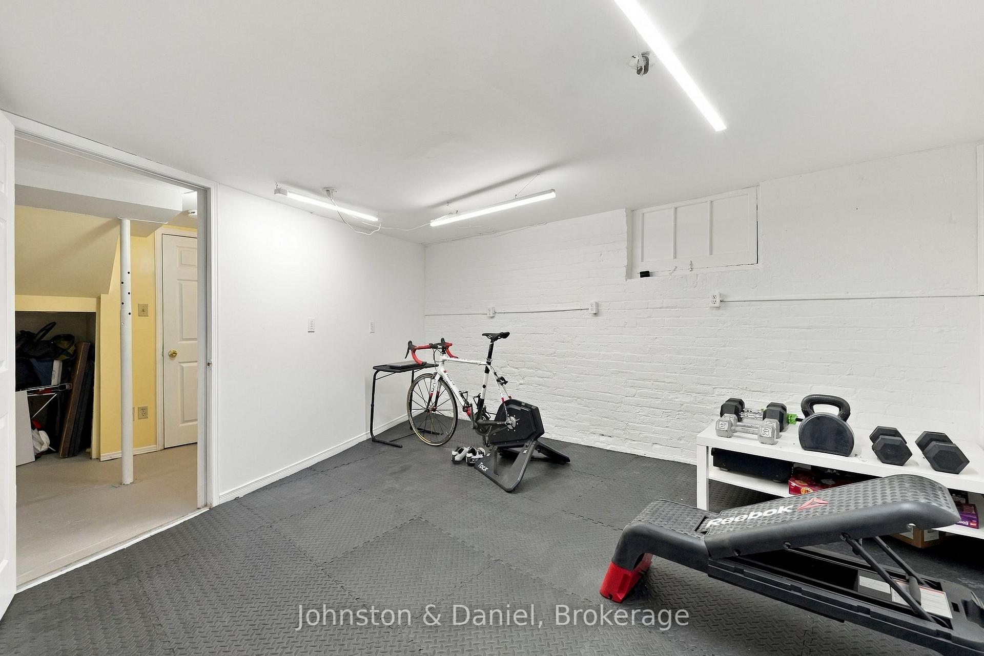 Photo 26 of 238 Rose Park Drive, Toronto, Rosedale-Moore Park — HOMEH