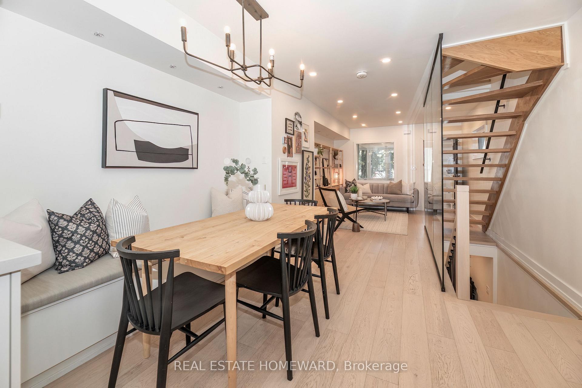 Photo 5 of 115 Wildwood Crescent, Toronto, Woodbine Corridor — HOMEH