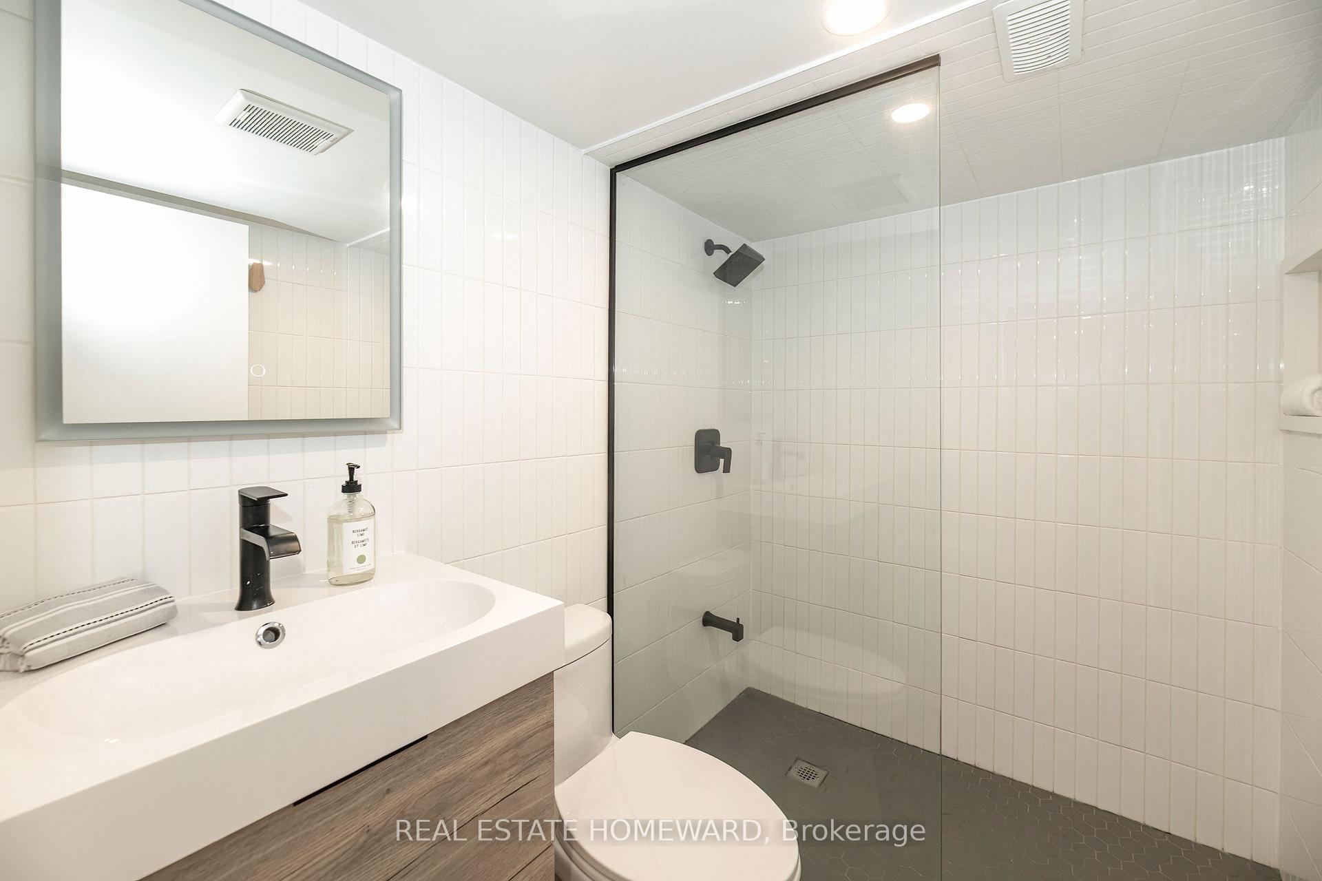 Photo 22 of 115 Wildwood Crescent, Toronto, Woodbine Corridor — HOMEH
