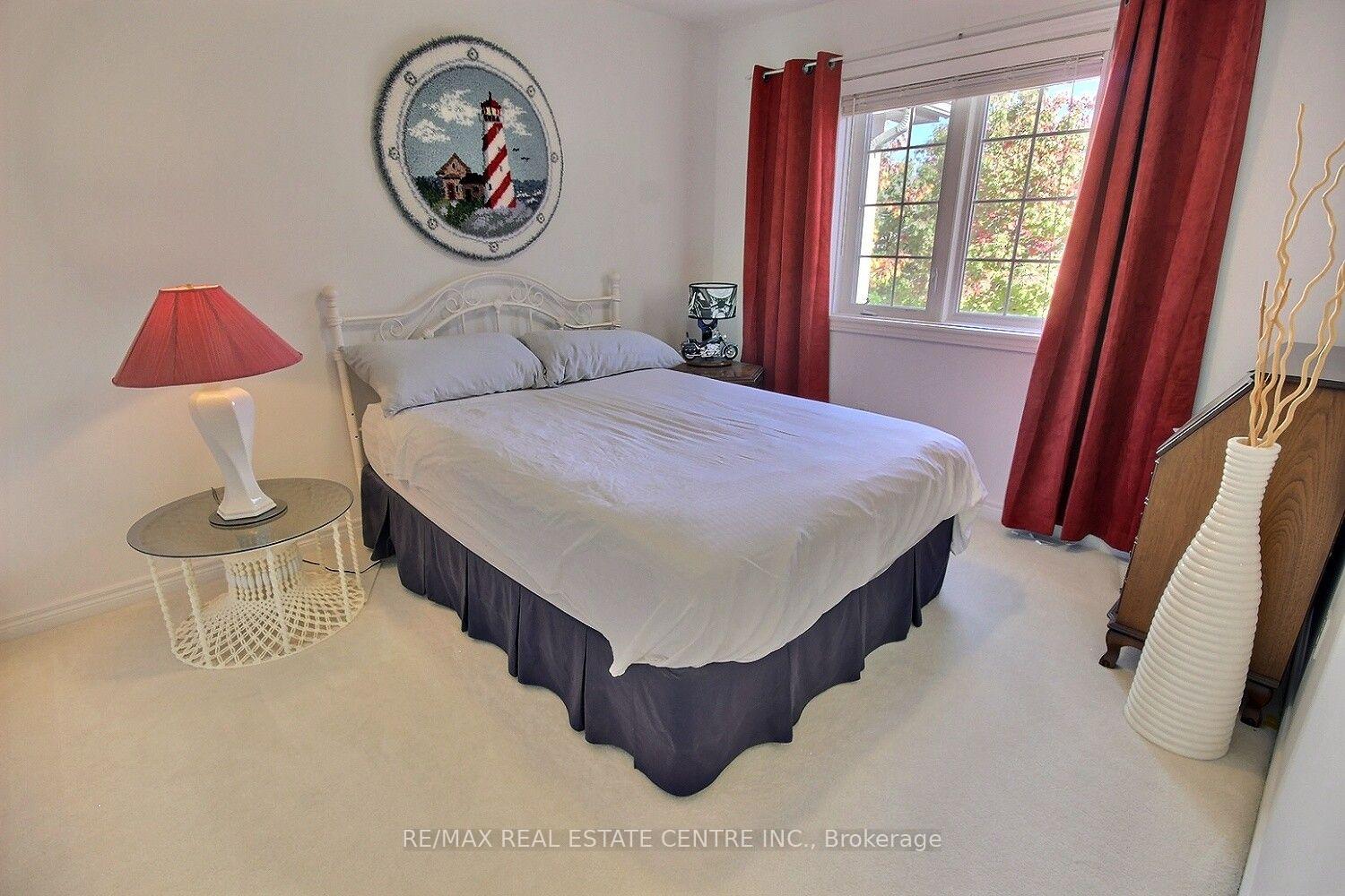 Photo 16 of 755 Willow Road, Guelph, Willow West/Sugarbush/West Acres — HOMEH