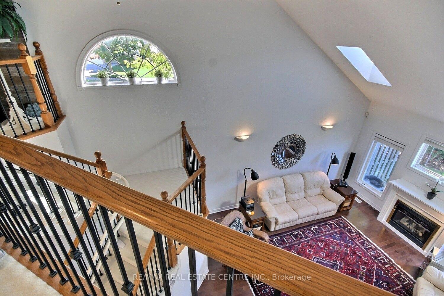 Photo 20 of 755 Willow Road, Guelph, Willow West/Sugarbush/West Acres — HOMEH