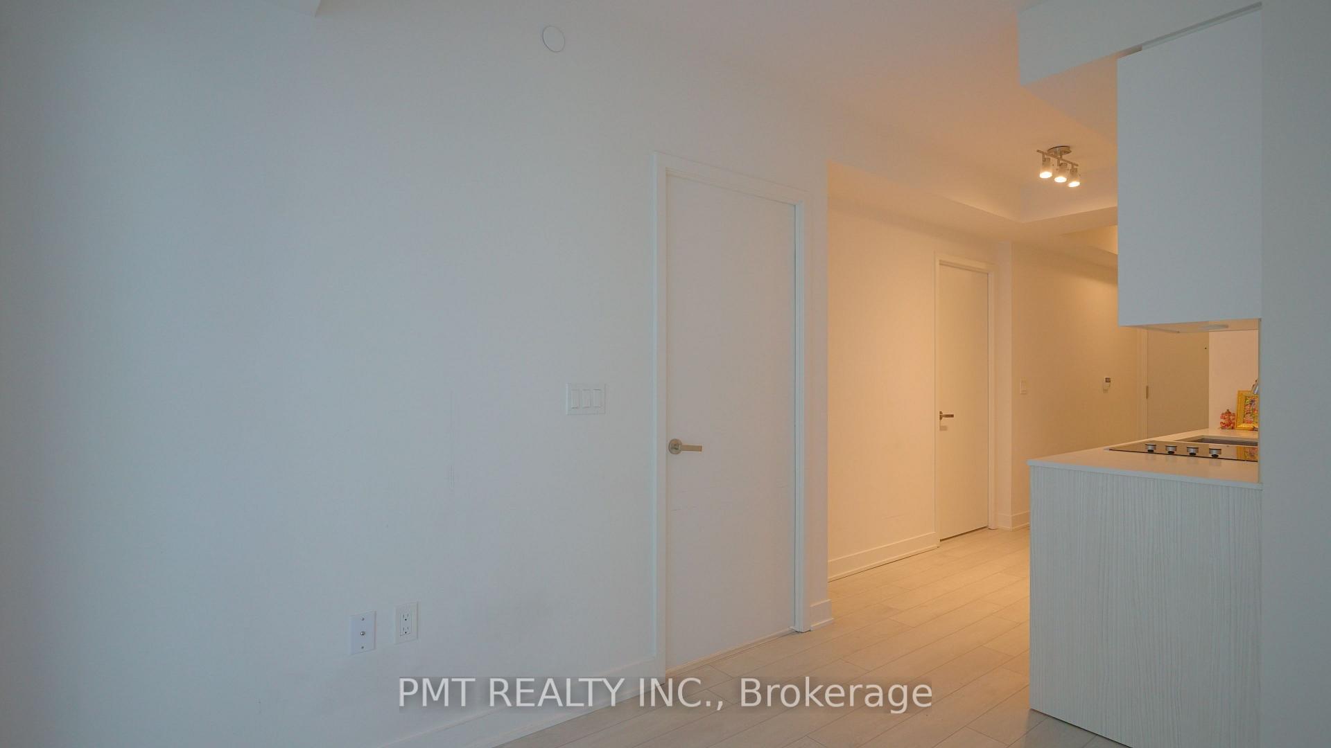Photo 7 of Unit 1708, 99 Broadway Avenue, Toronto, Mount Pleasant West — HOMEH